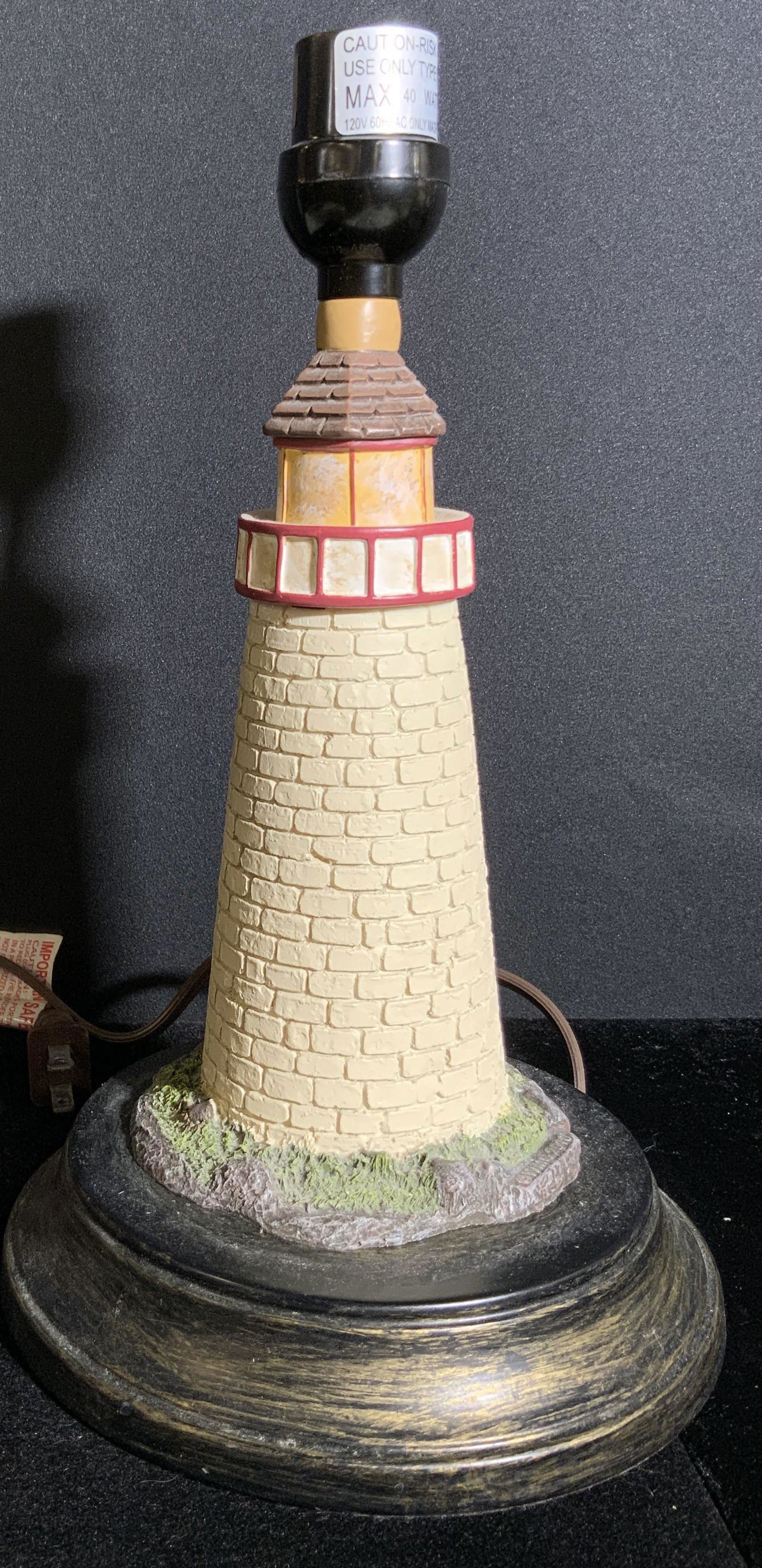 COLLECTIONS INC Nautical Lighthouse Tabletop Lamp (1 of 9)