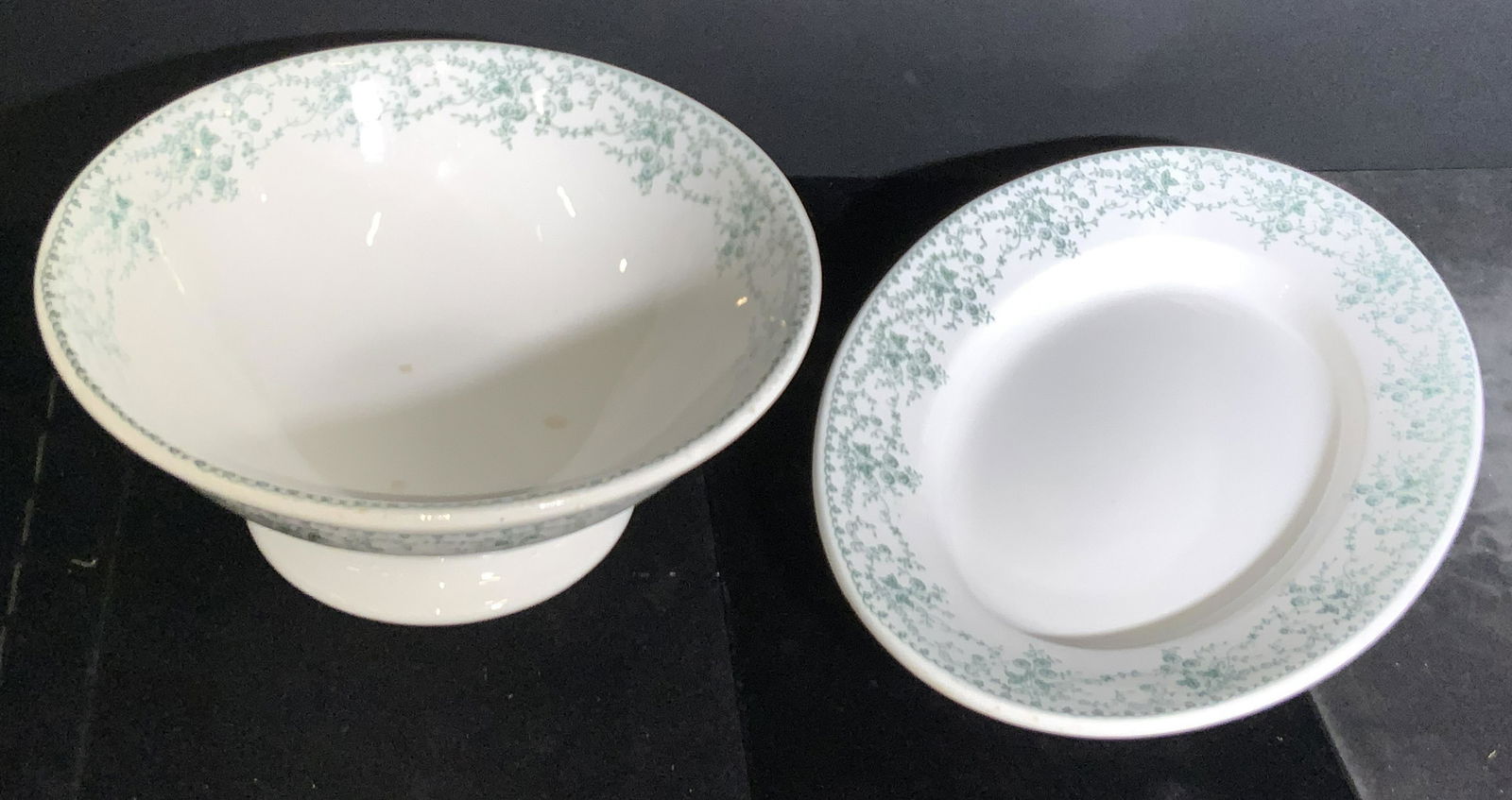 Set 2 JOHN MURDOCK & SONS Porcelain Service Ware (1 of 10)