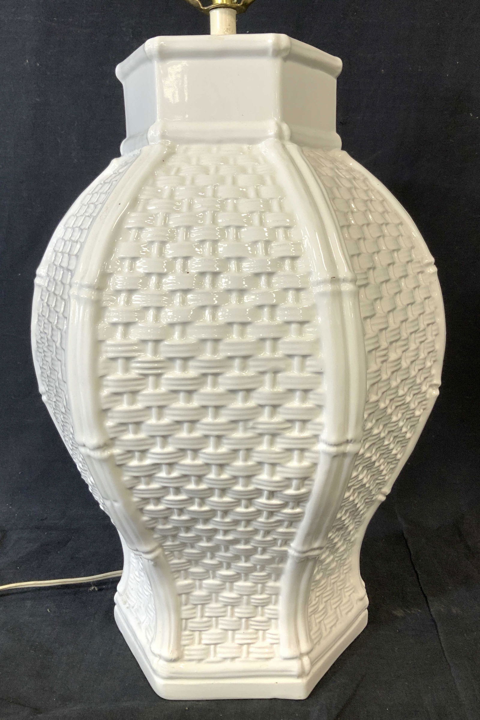 Basket Weave White Ceramic Lamp, italy (1 of 7)