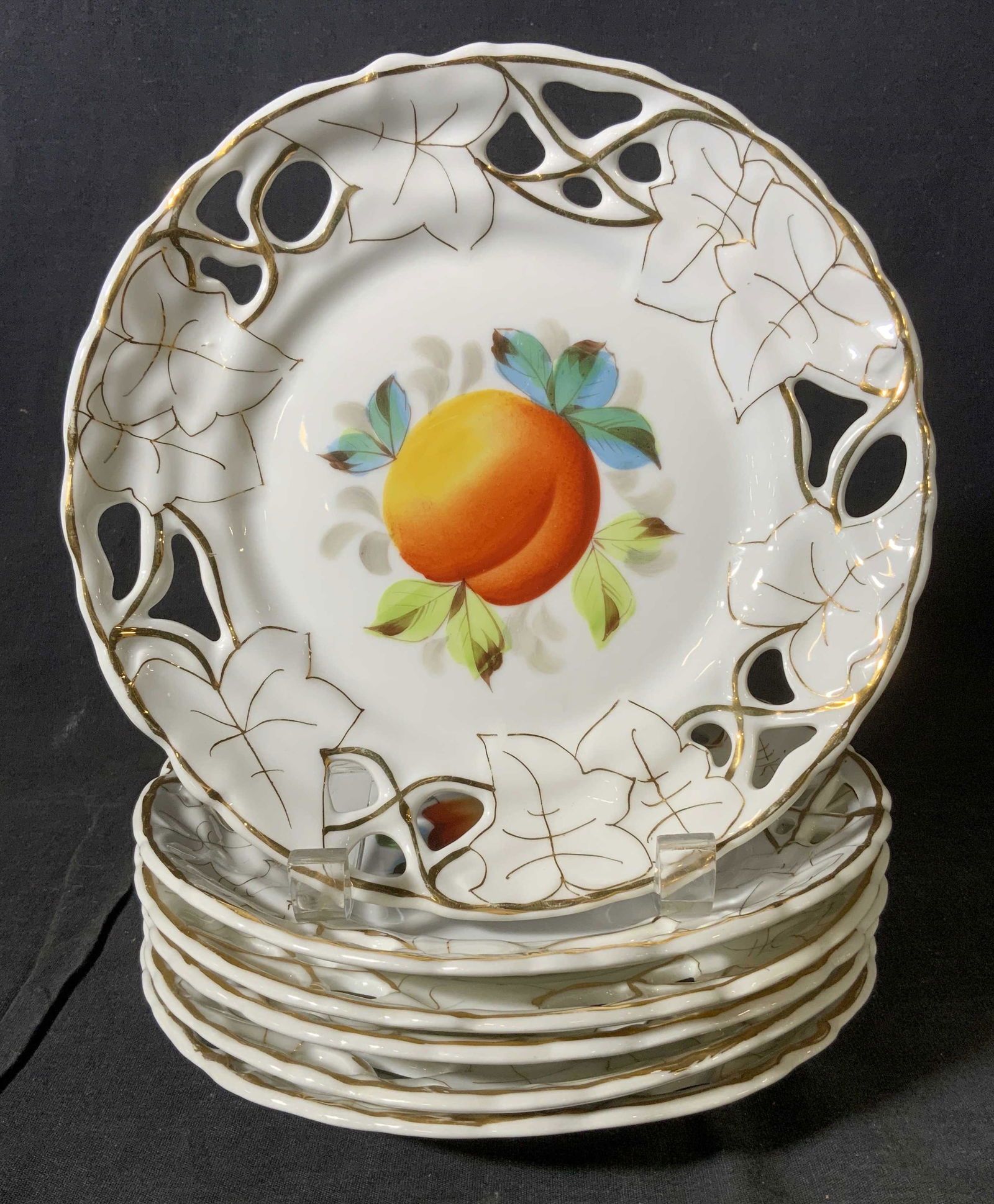 Set 6 Pierced Porcelain Plates (1 of 7)