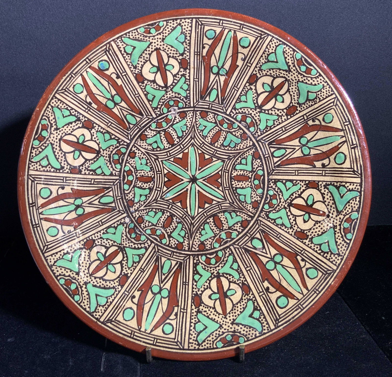 Vintage Signed Handmade Ceramic Plate (1 of 8)