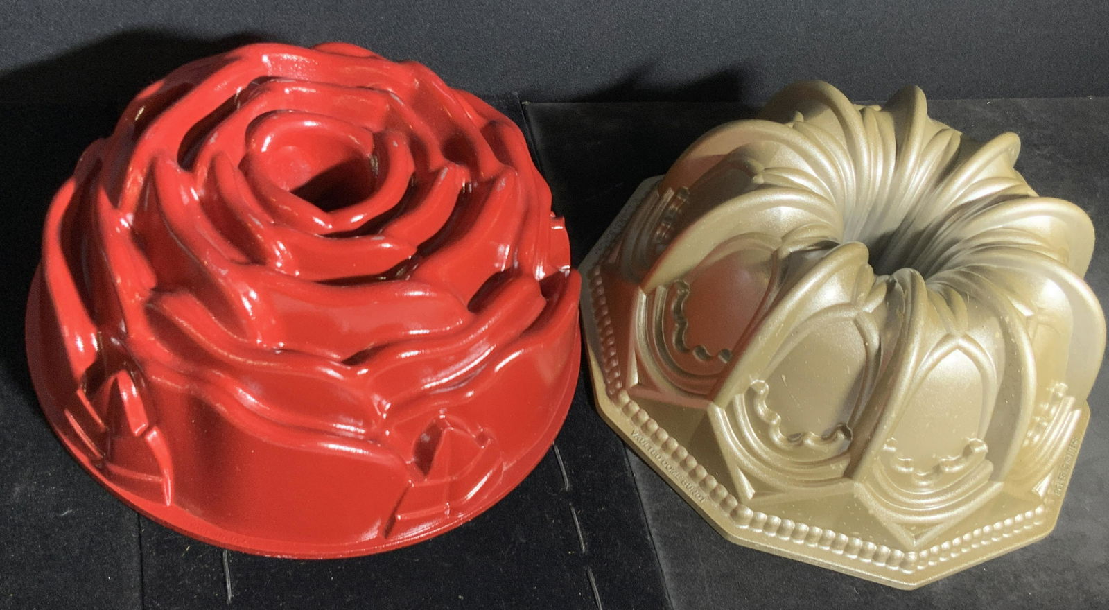 Lot 2 Vintage Bundt Cake Pans, Rose & Vaulted Dome (1 of 8)