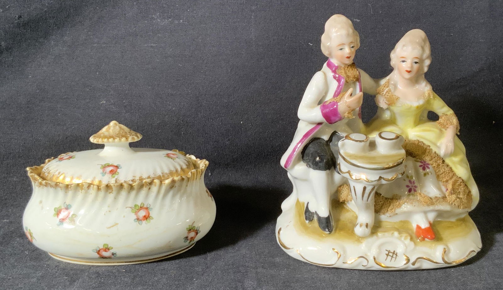 Lot 2 Vintage Porcelain Trinket Box & Figurine (1 of 8)