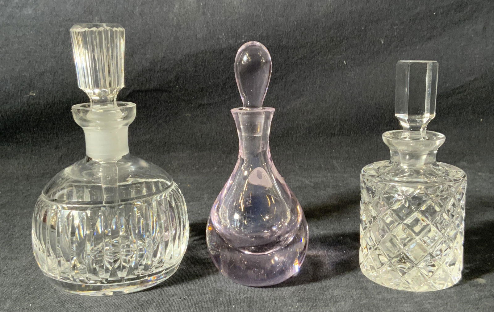 Lot 3 Crystal Perfume Bottles (1 of 7)