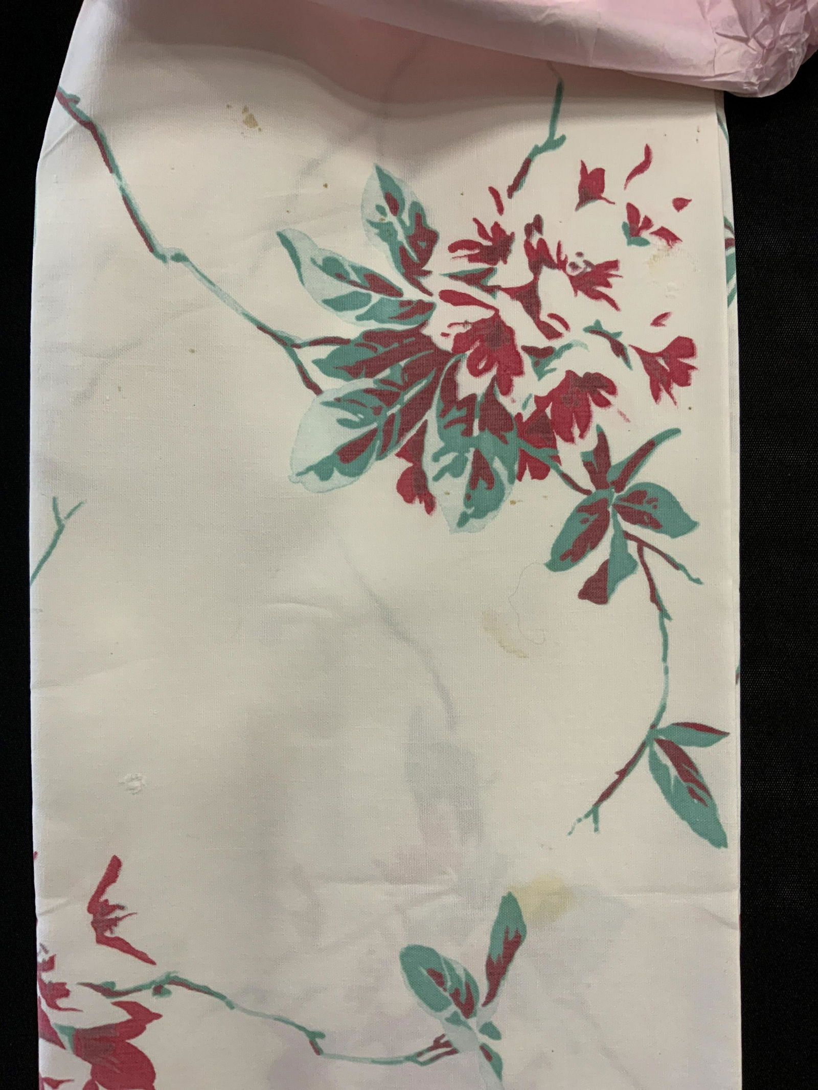Vintage Flower Pattern Cotton Tablecloth (1 of 5)