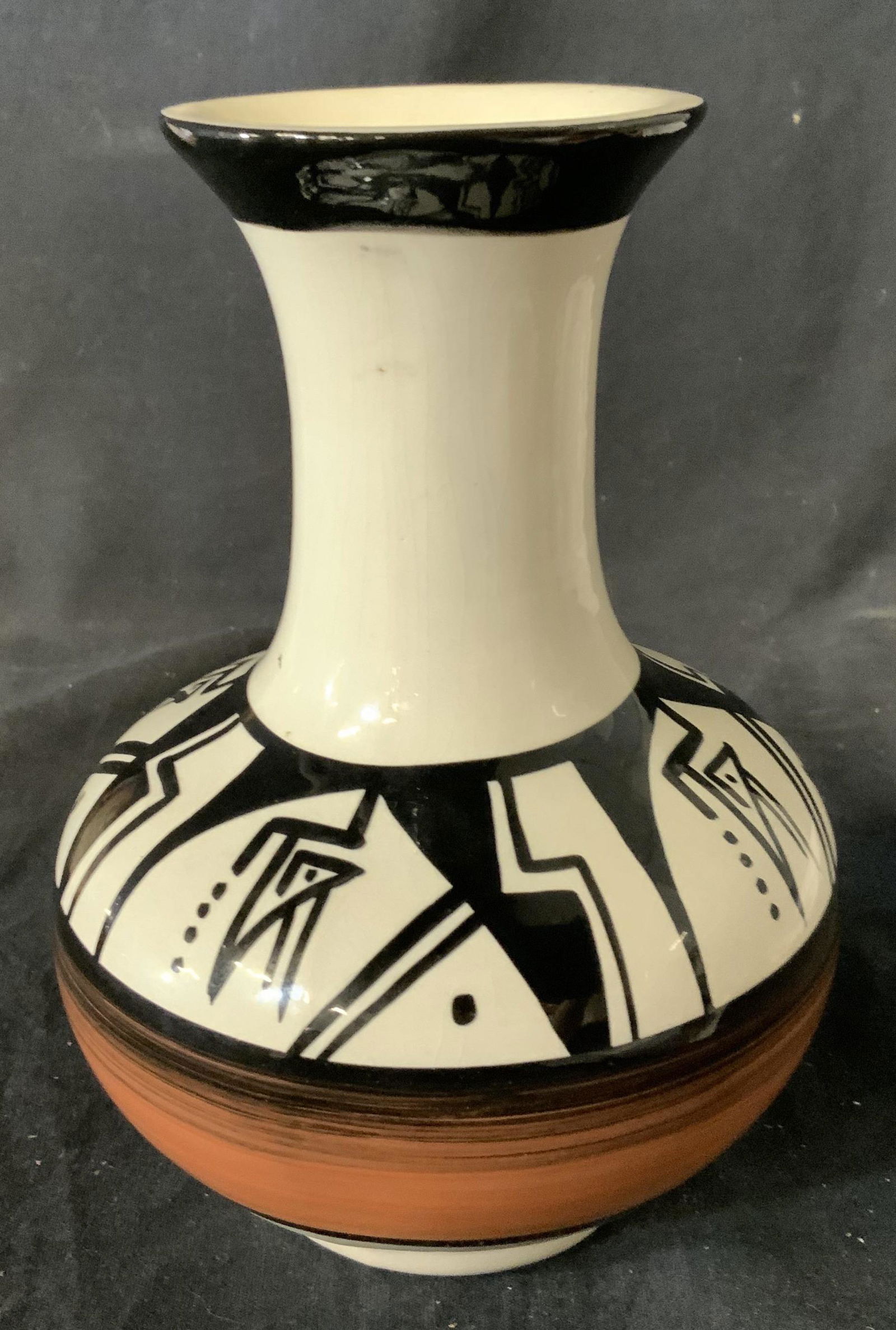 GINA D. BARON Ute Mountain Pottery Vase (1 of 5)