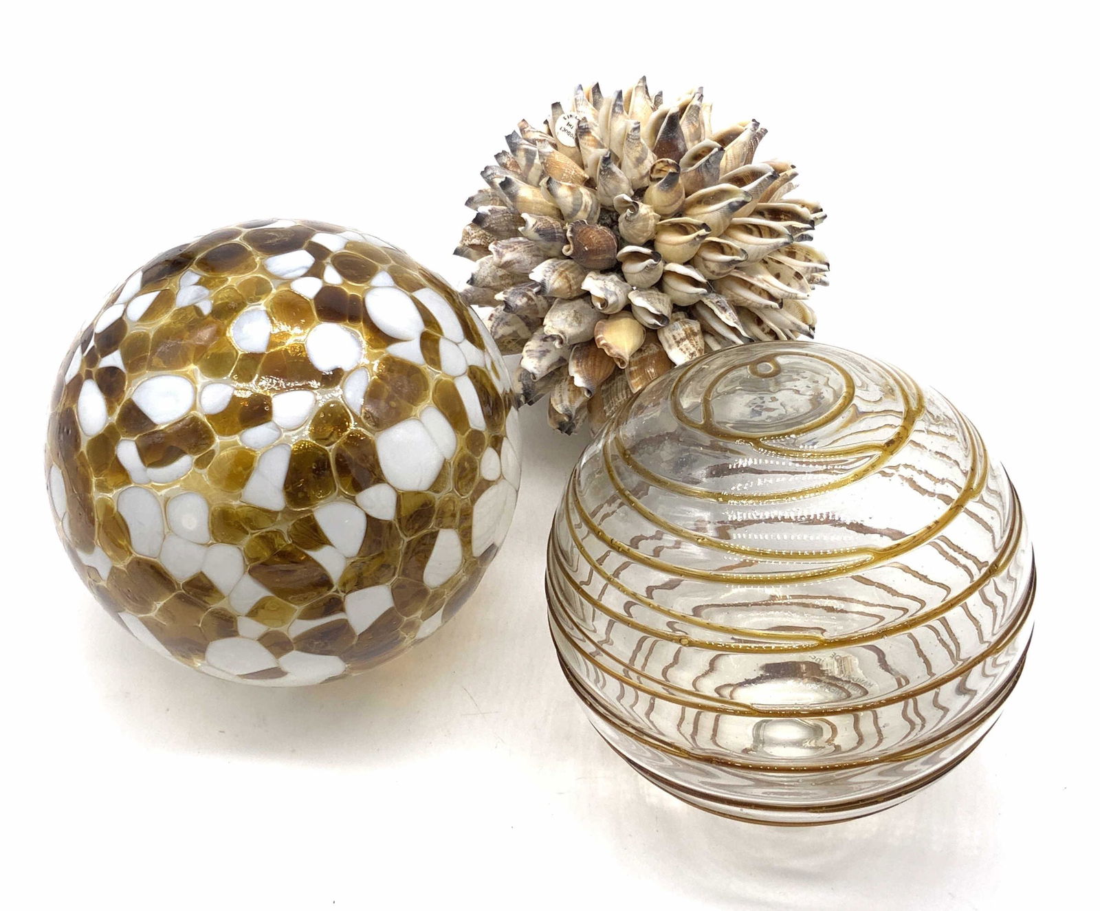 Lot 3 Handmade Art Glass & Shell Orb Ornaments (1 of 9)