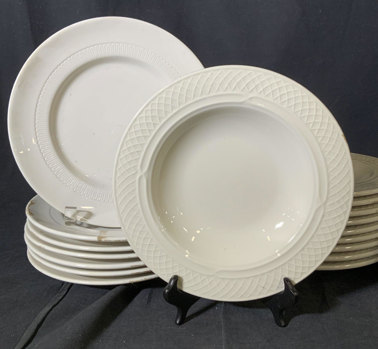 Ceramic Dinnerware, Homer Laughlin, Syracuse China (1 of 6)