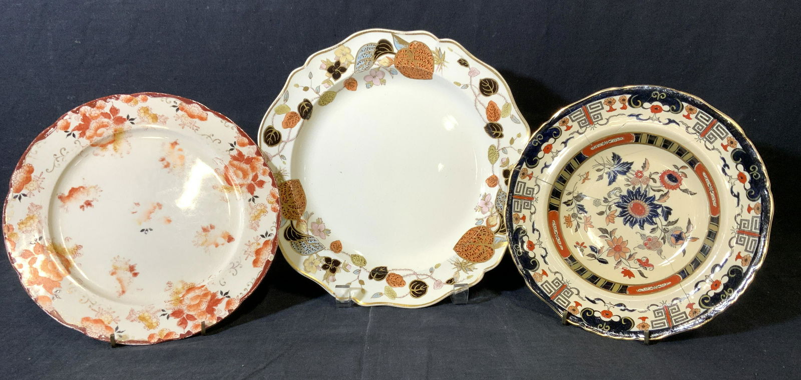 Lot 3 Vintage Hand Painted Ceramic Plates (1 of 8)
