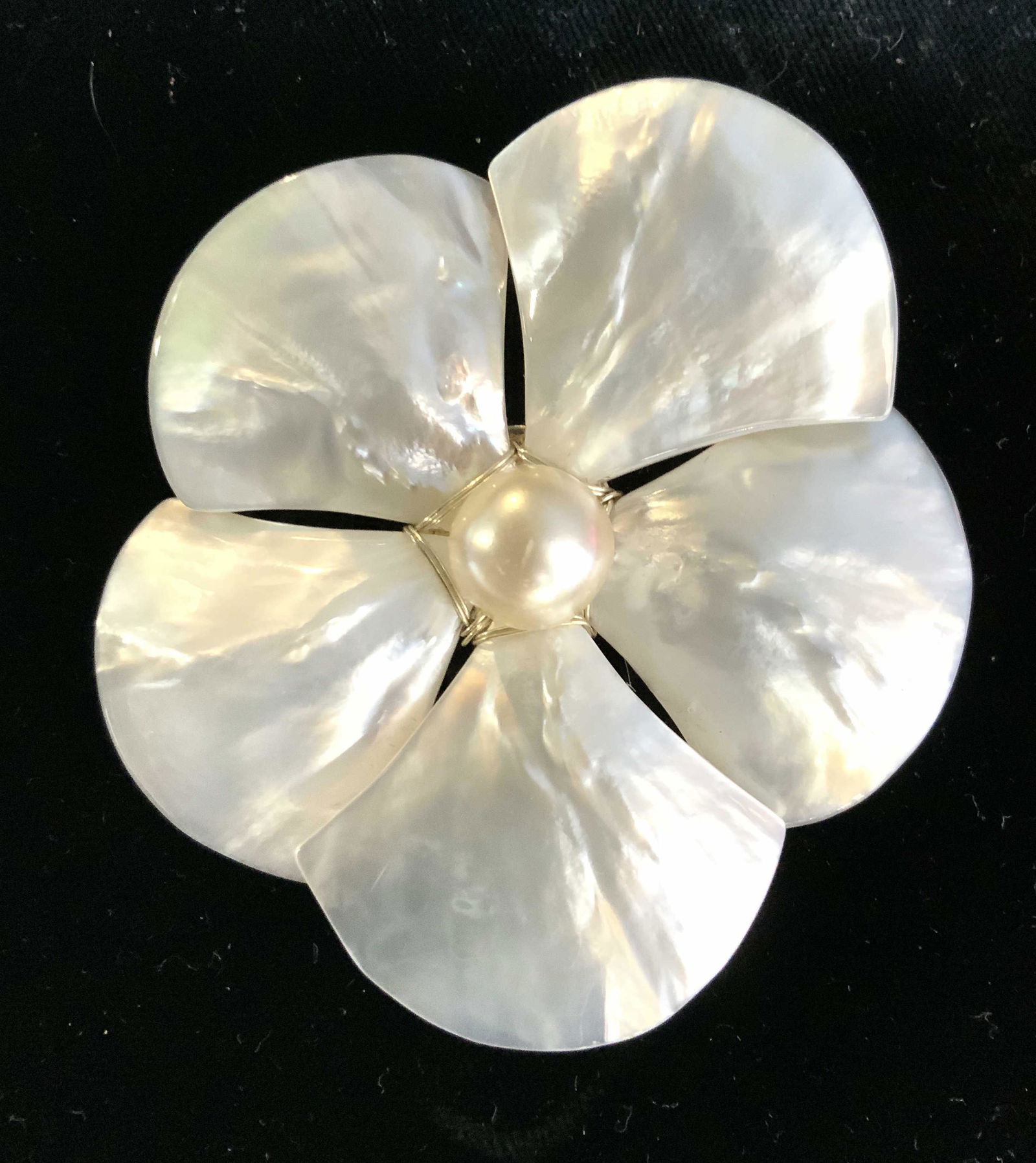 Mother of Pear Flower Brooch, Jewelry (1 of 5)