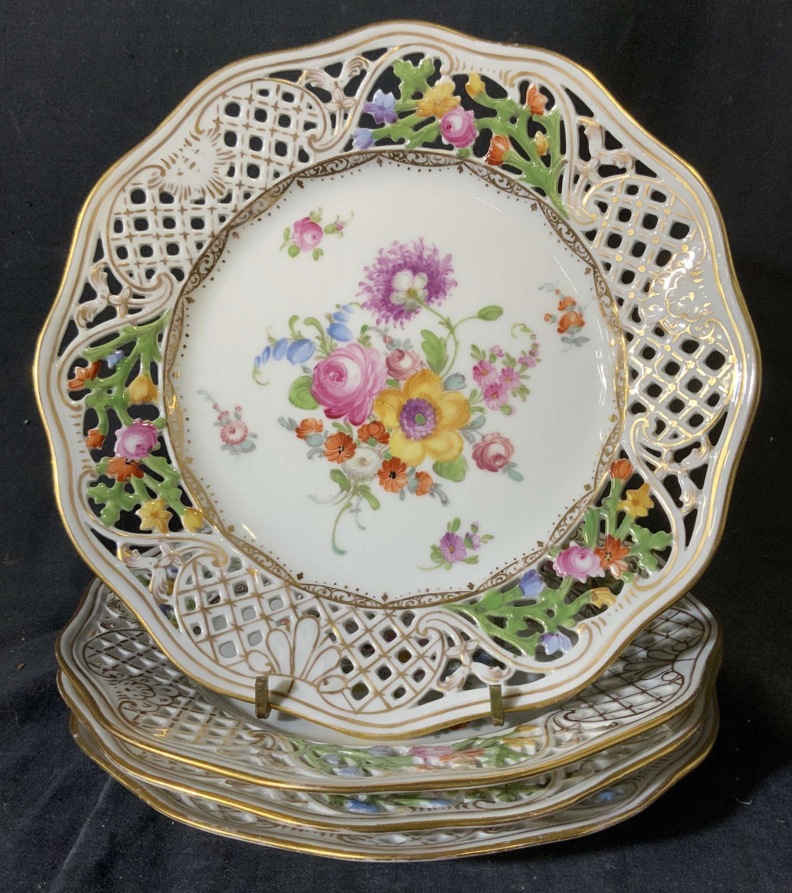 Set 4 DRESDEN GERMANY Porcelain Plates (1 of 6)