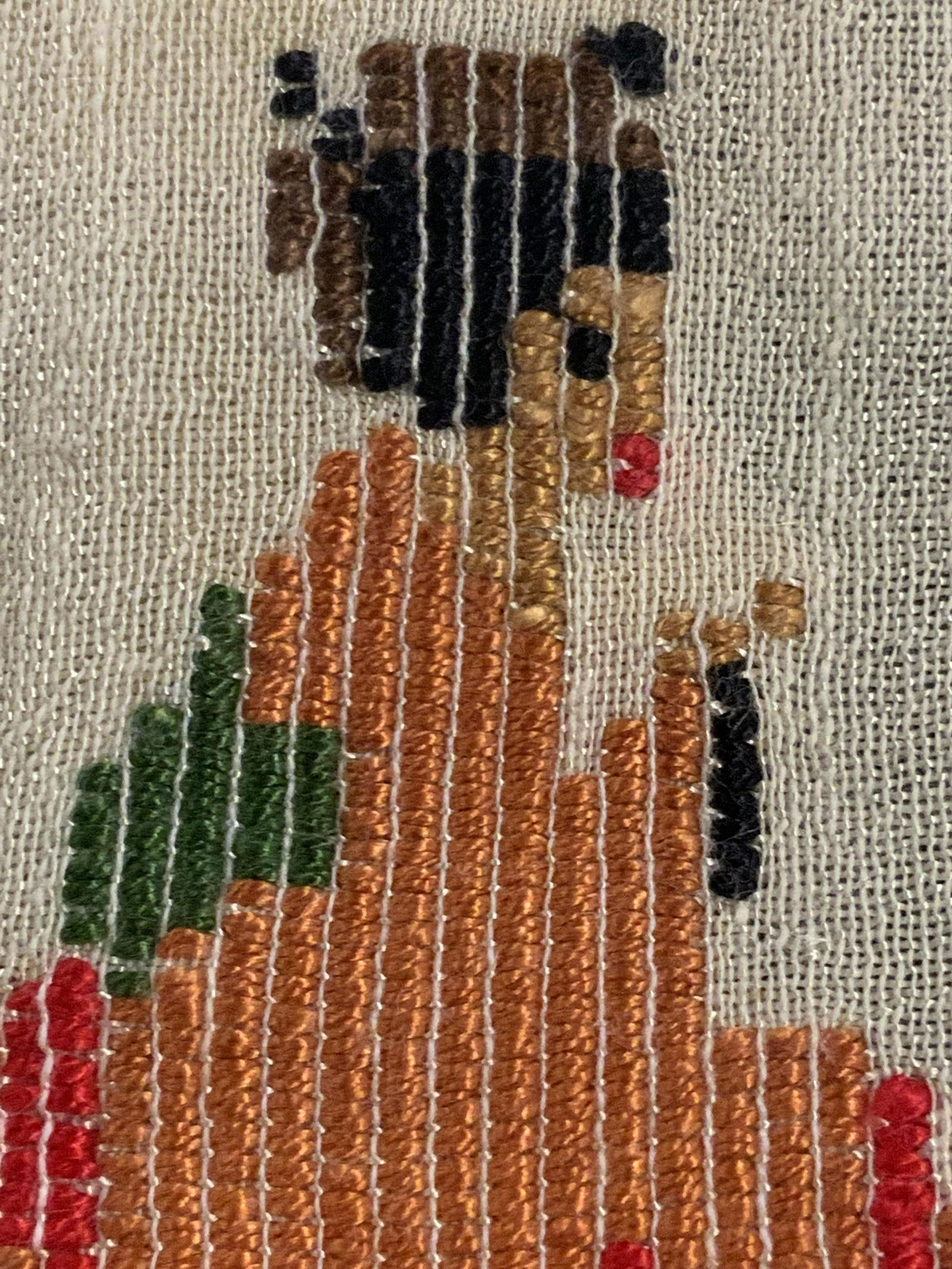 Lot 6 Embroidered Fabric Table Napkins (1 of 9)