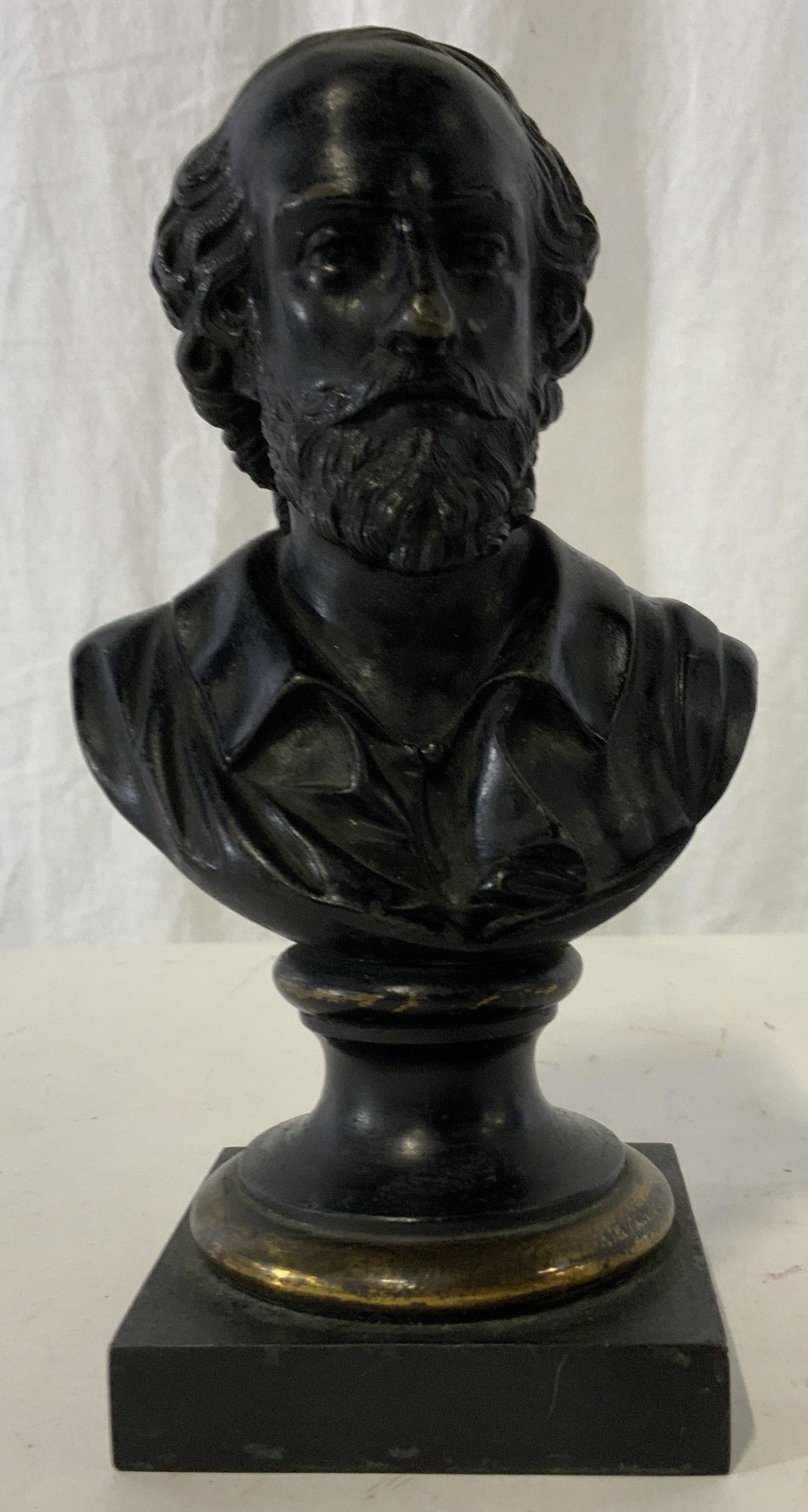GINO RUGGERI Bronze Bust: GINO RUGGERI Bronze Bust, inscriptions to base reads ‘GR’, inscriptions to lower right illegible, subject a bust of a beaded man, measures 7 1/2 inches tall x 4 inches at widest point, surface wea