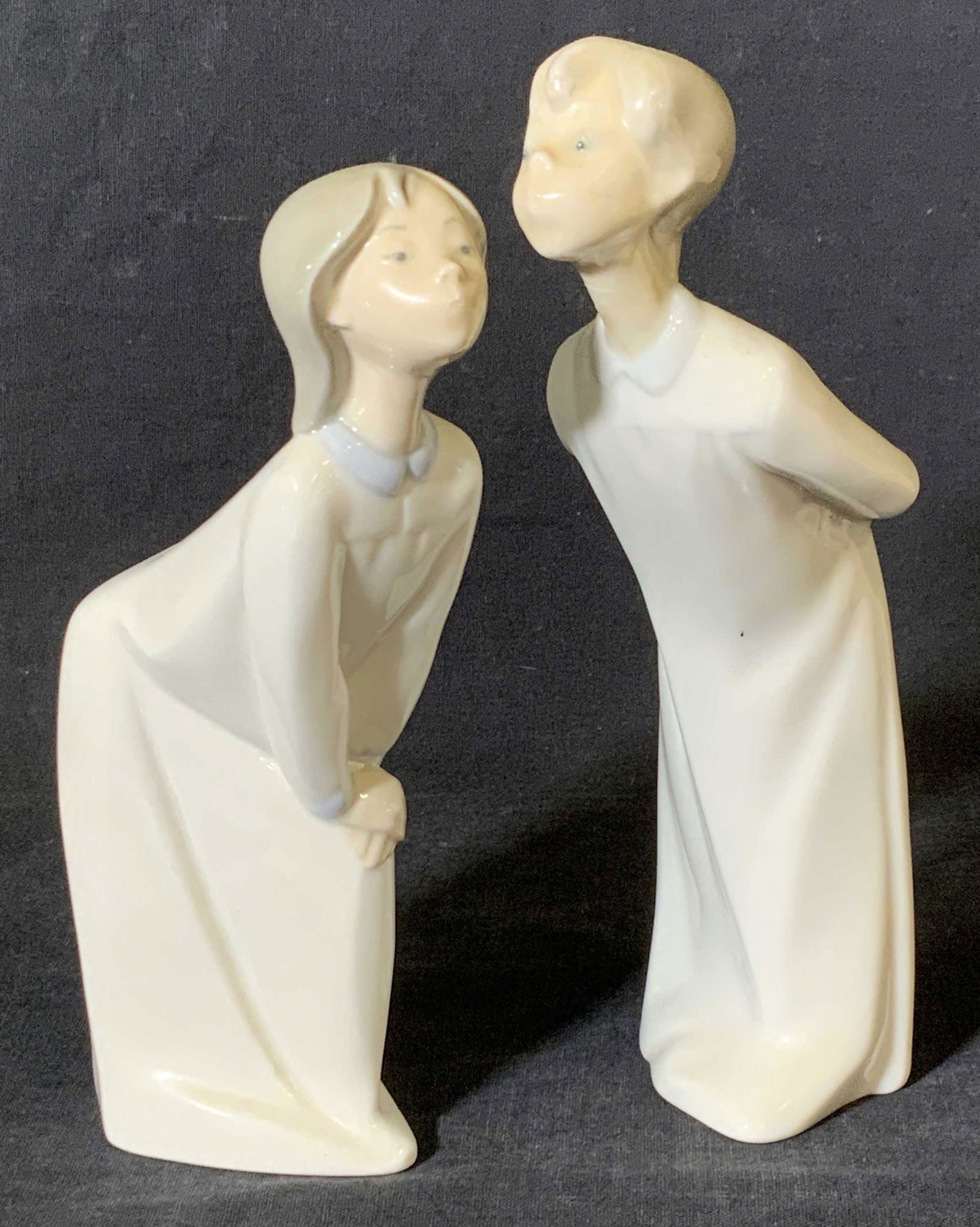 LLADRÓ Pair: Boy and Girl in Night Gown, Spain (1 of 7)
