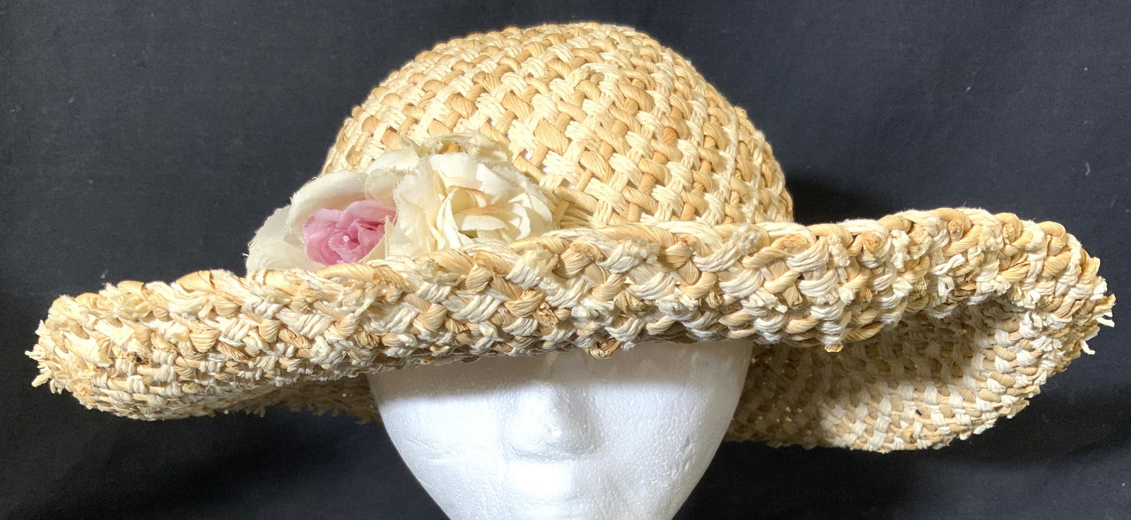 Lot 2 Woven Women’s Outdoor Hats (1 of 8)