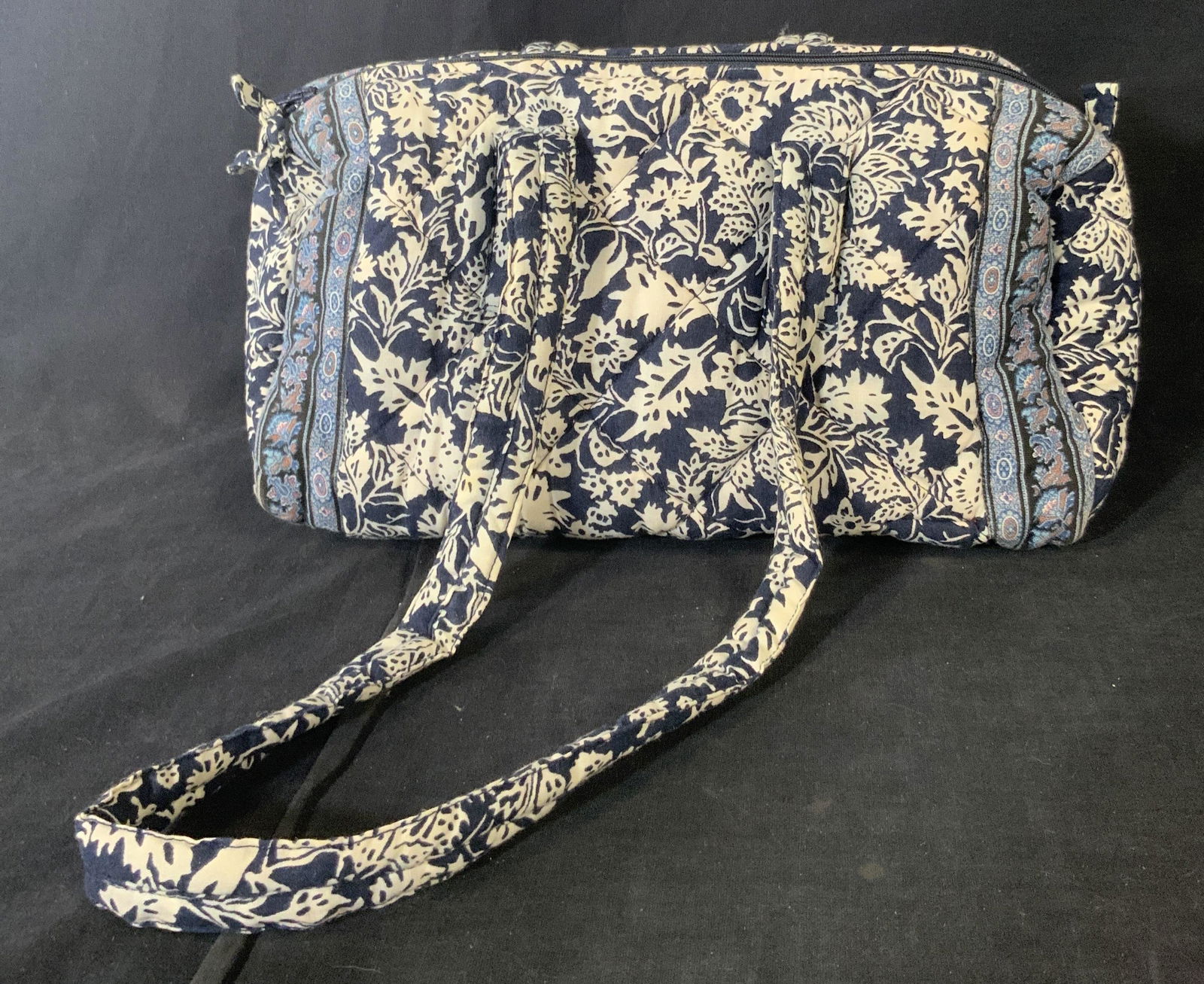 Floral Patterned Quilted Fabric Shoulder Purse (1 of 10)