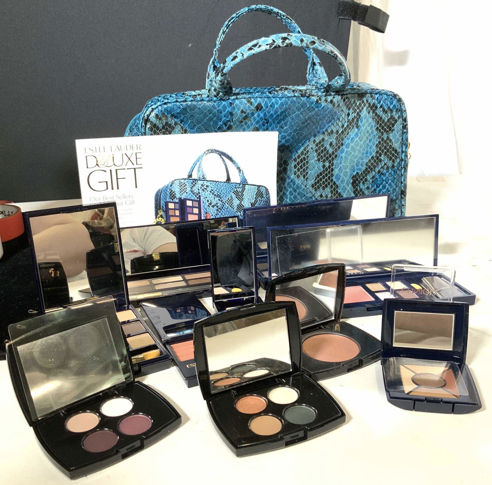 Estee Lauder Deluxe Gift Bag & Cosmetics, New, 12 (1 of 12)