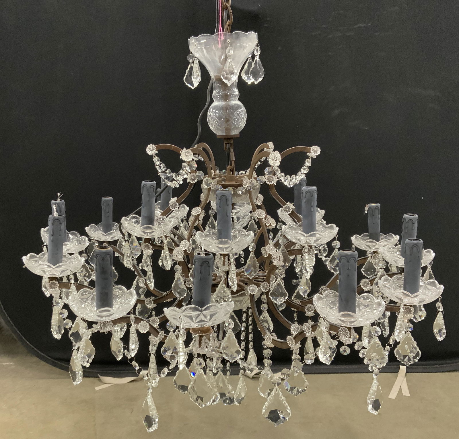 Vtg 12 Arm Chandelier W Crystal Teardrops (1 of 11)