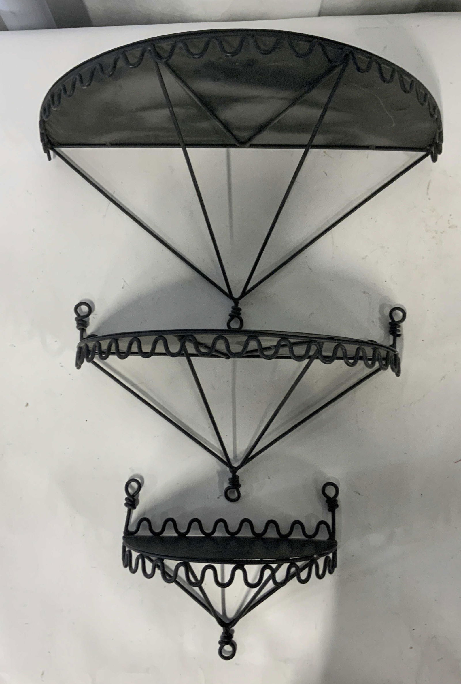 Set of 3 Metal Wall Shelves (1 of 4)