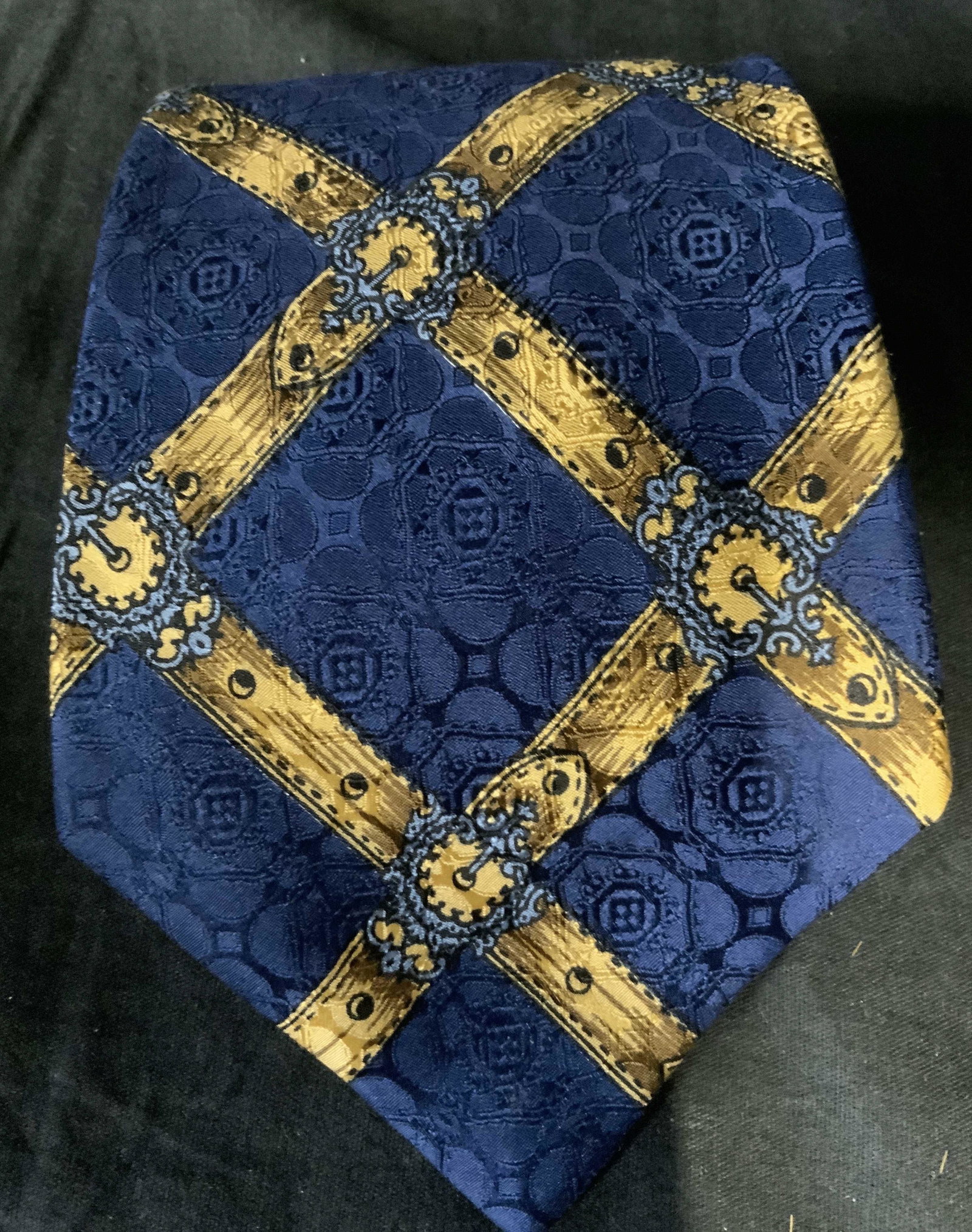 Raphael Vintage Silk Shirt Tie: Raphael Vintage Silk Shirt Tie, label reads ‘Raphael Roma’, features checkered pattern, measures 52 inches long x 4 1/4 inches at widest point, Very Wide as was the fashion for men during the Art 