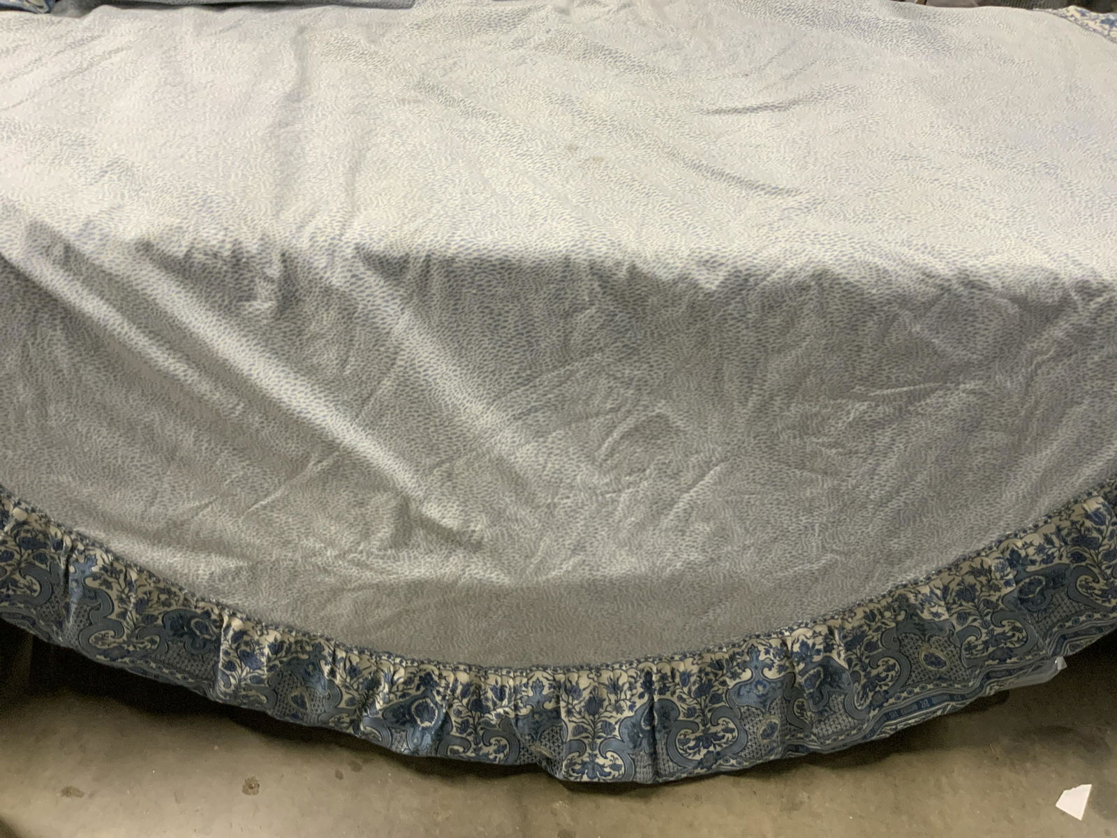 Blue & White Tablecloth (1 of 6)