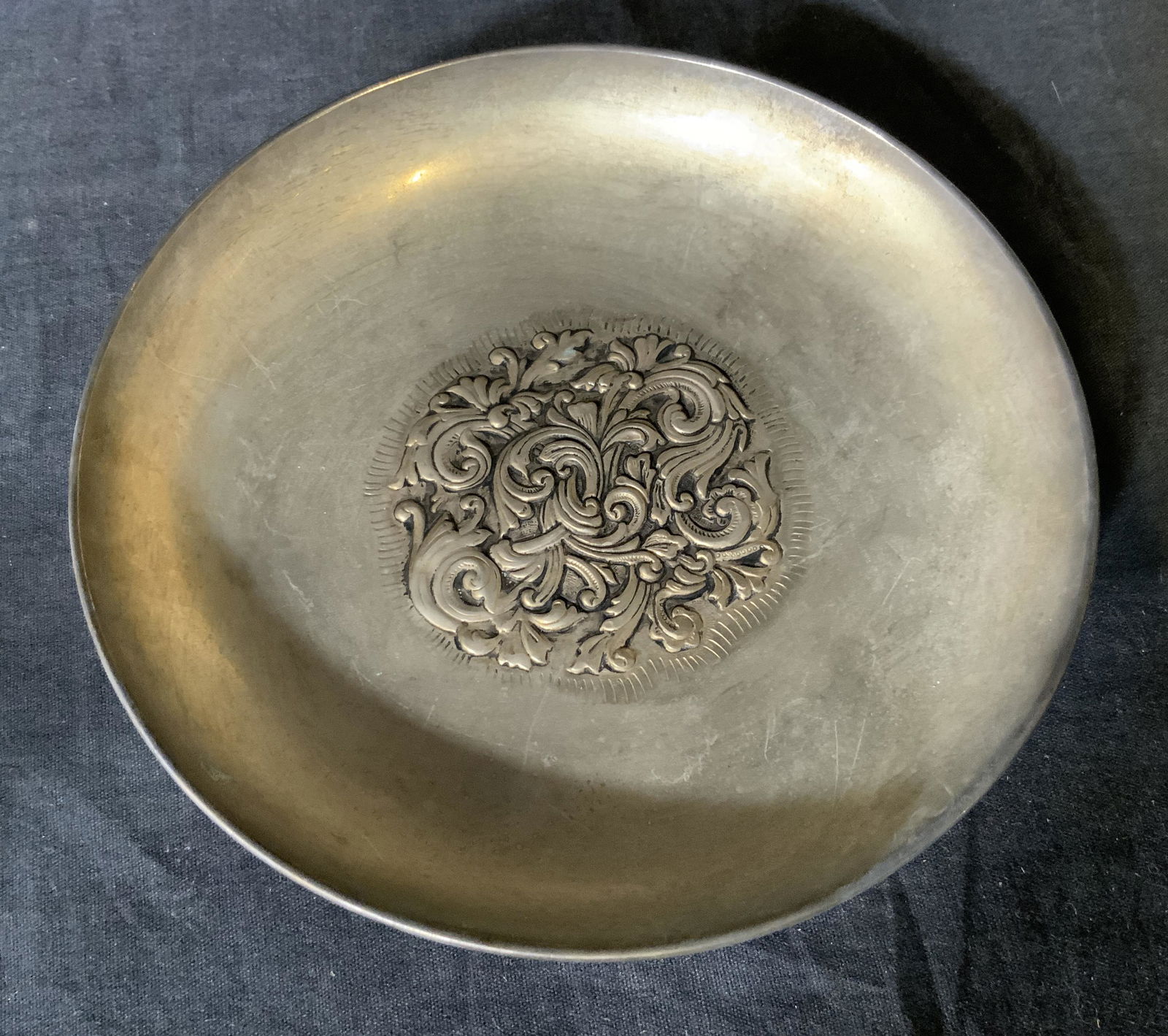 LAMBIDIS Silverplated Dish (1 of 4)