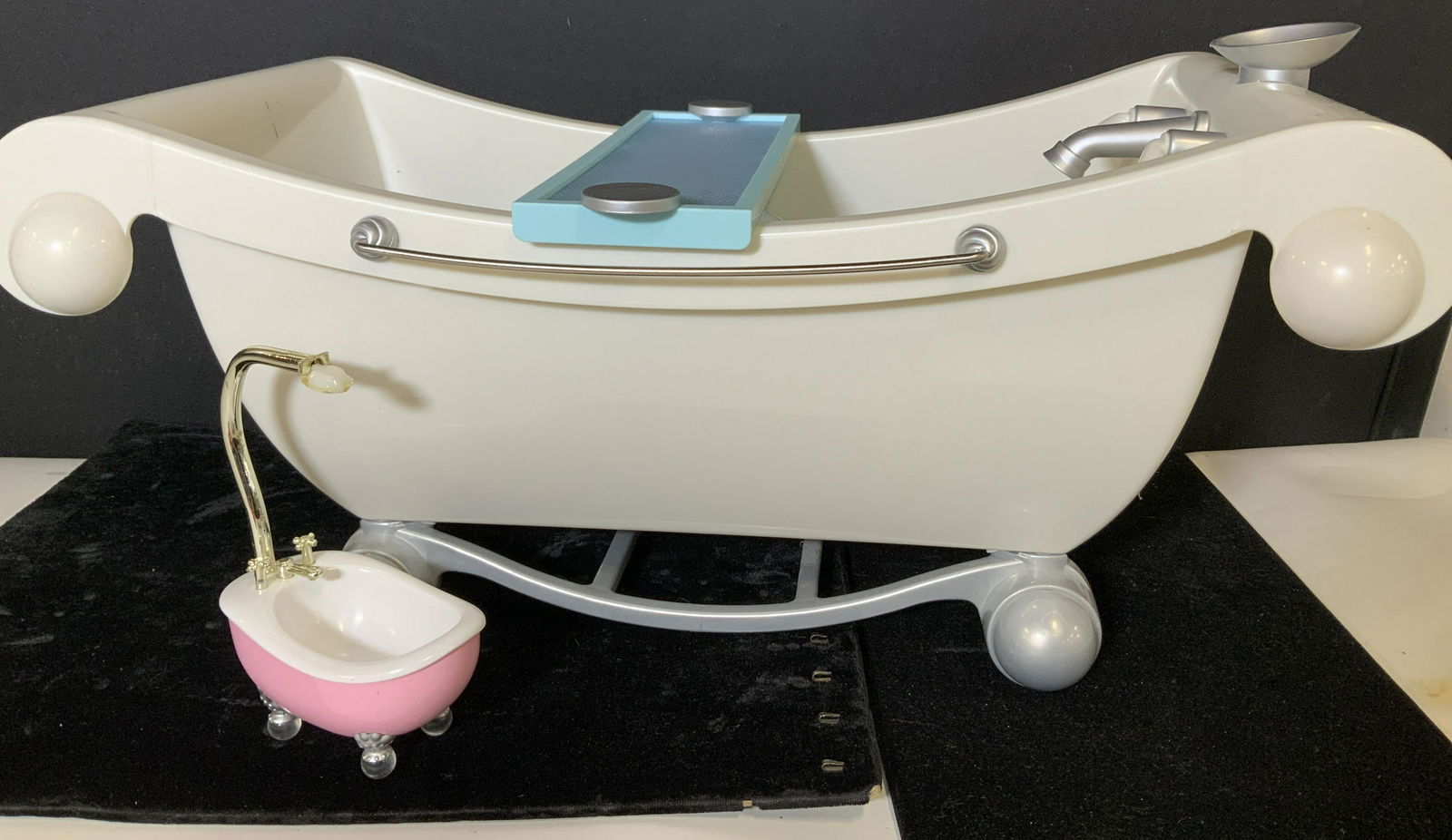 AMERICAN  GIRL Bubble Bath Set 15 (1 of 9)