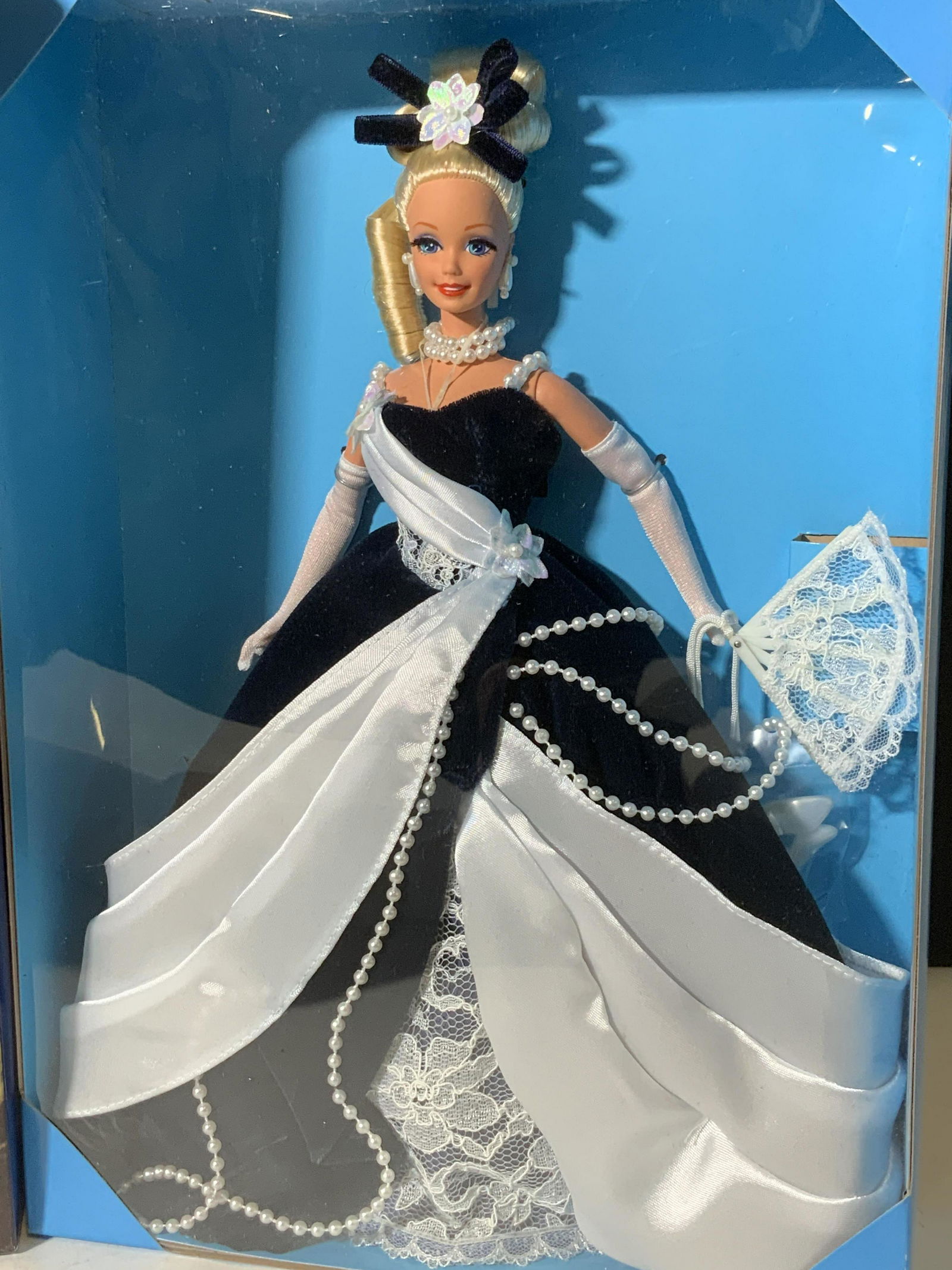 Collectible MIDNIGHT WALTZ BARBIE, 1996 (1 of 6)