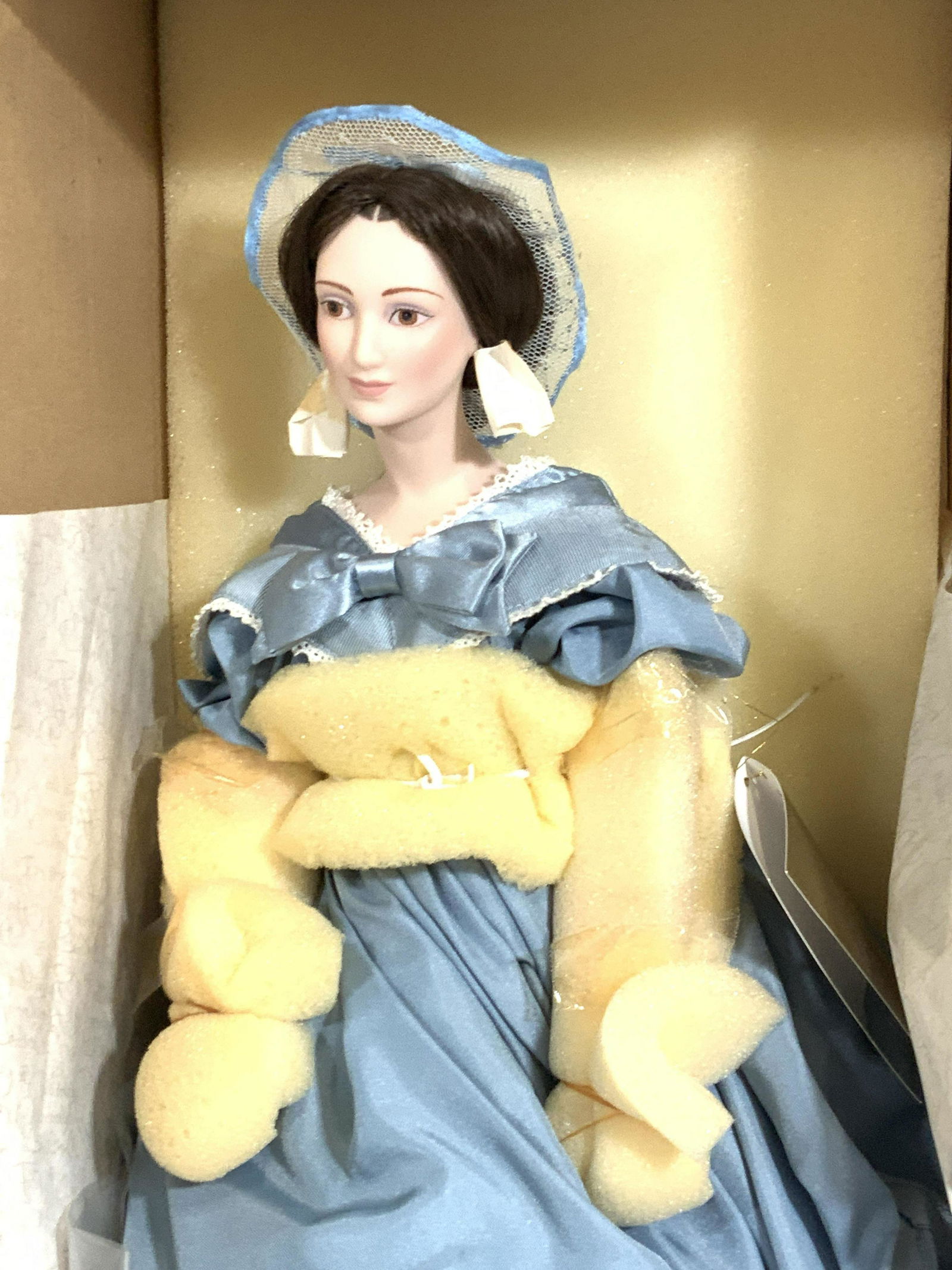 Group 2 GWTW Melanie & Bonnie Dolls, Org Boxes (1 of 7)