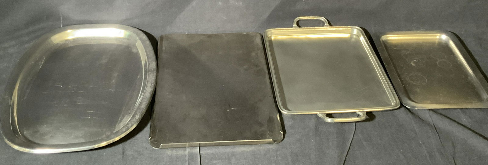 Lot 4 Silver Tn Metal Serving Trays (1 of 6)