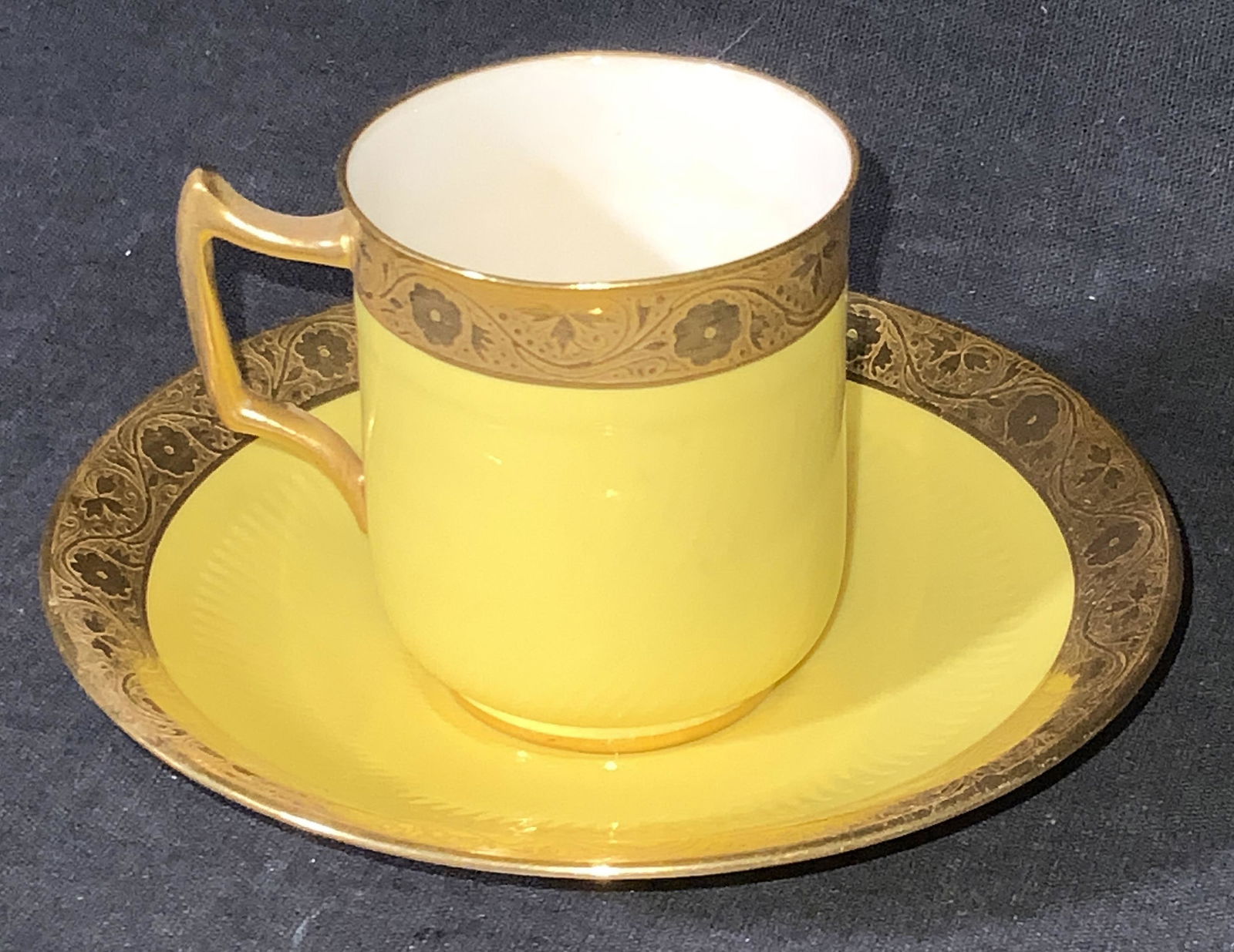 Vntg MINTONS Porcelain Demitasse Teacup & Saucer (1 of 9)