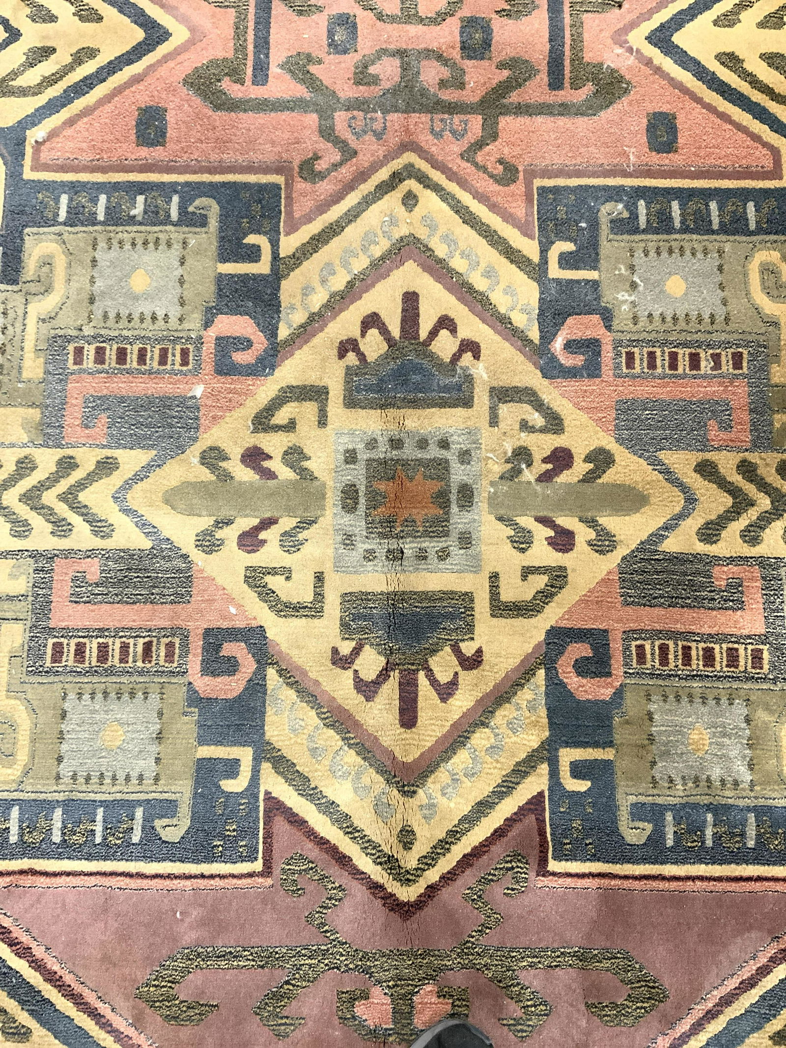 PERSIANA Wool Worsted Fringed Rug (1 of 10)