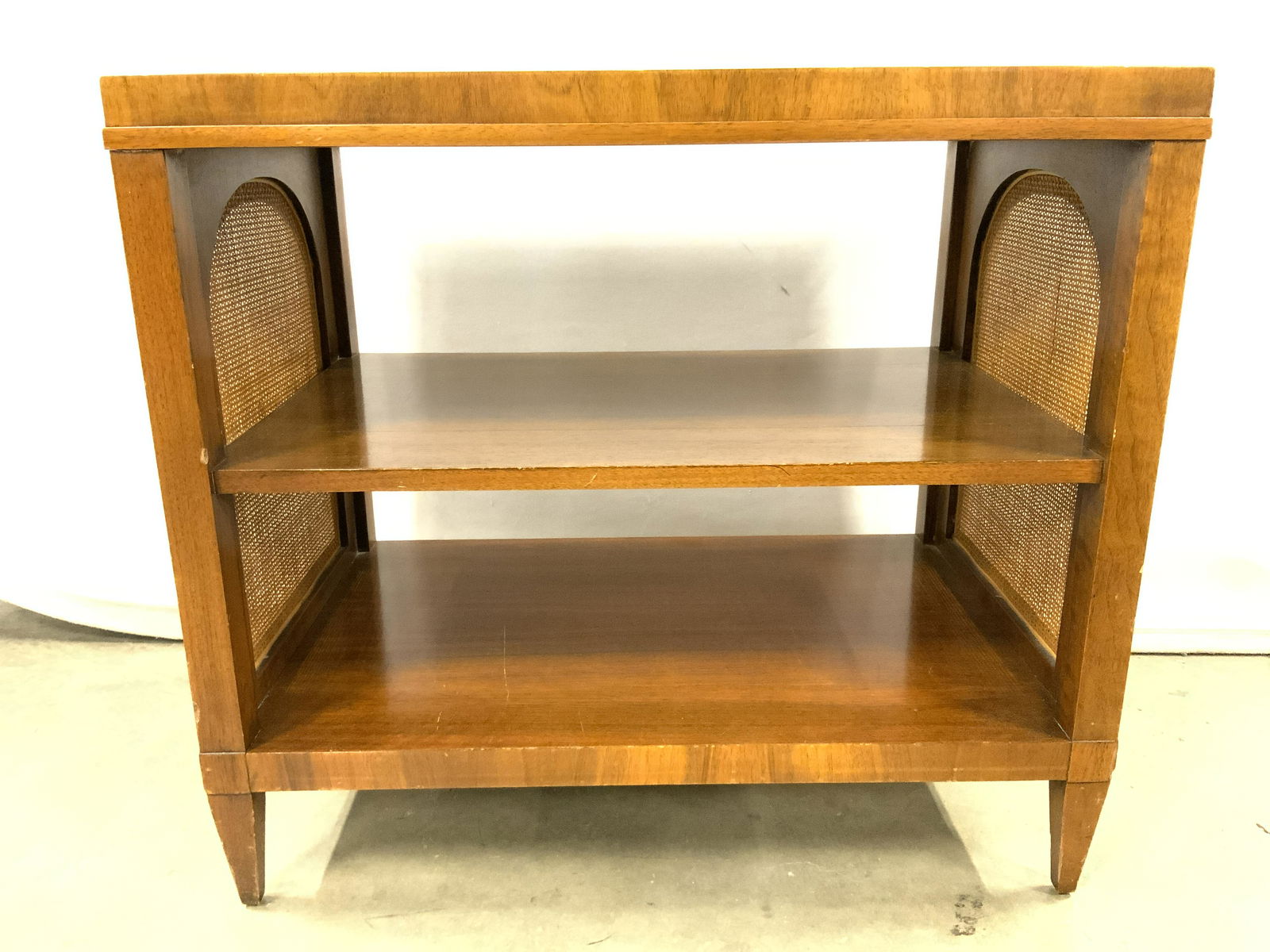 Vntg JOHN WIDDICOMB Wooden Side Table (1 of 11)