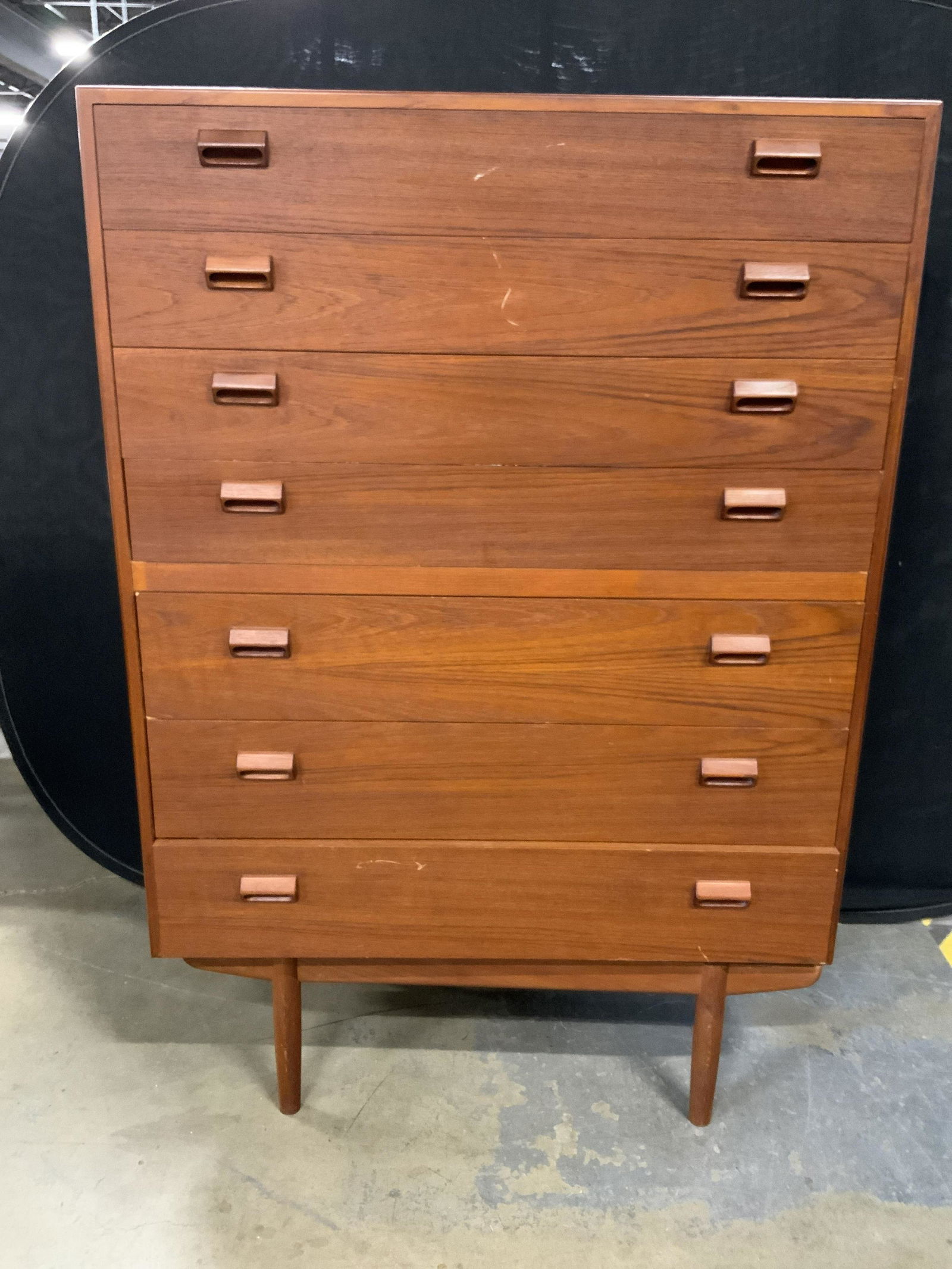 Vintage MCM Wooden Chest (1 of 13)