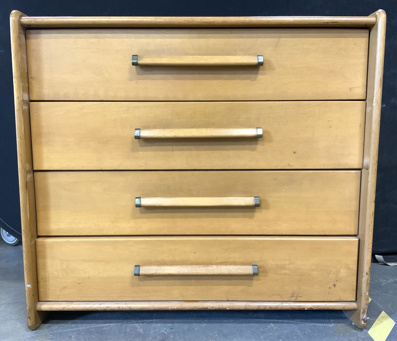 TEMPLETON FURNITURE CO Mid Century Modern Dresser (1 of 10)