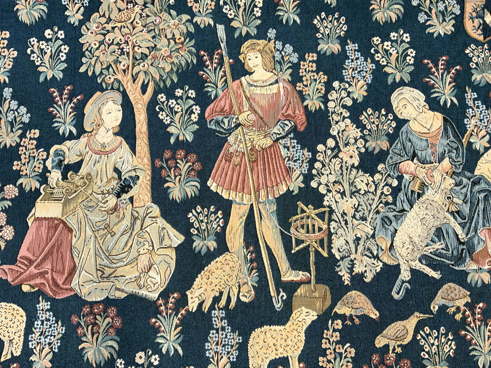 GOBELIN Tapestry W Gold Toned Rod (1 of 10)