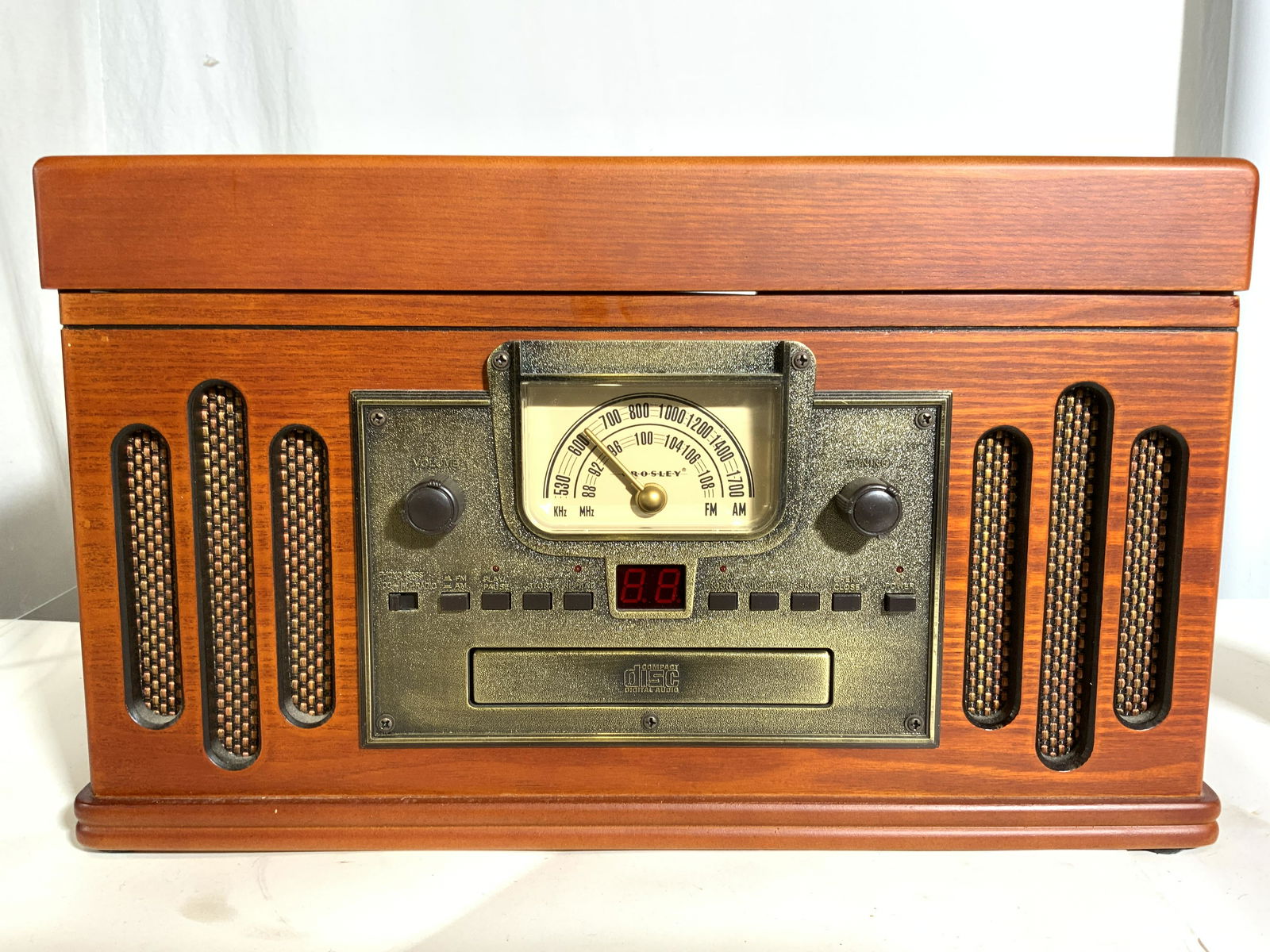 Crosley CR74 Paprika Music Entertainment Center (1 of 10)