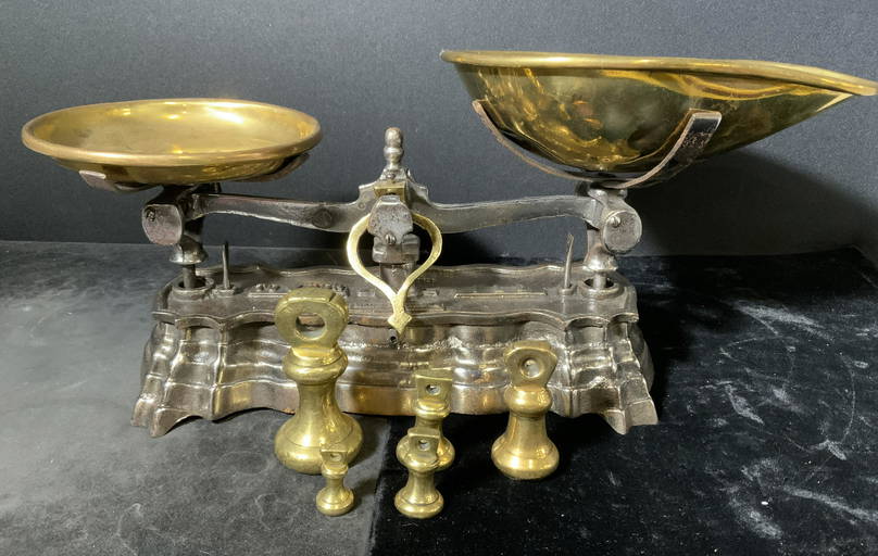 Antique Cast Iron Scale W Weights, France