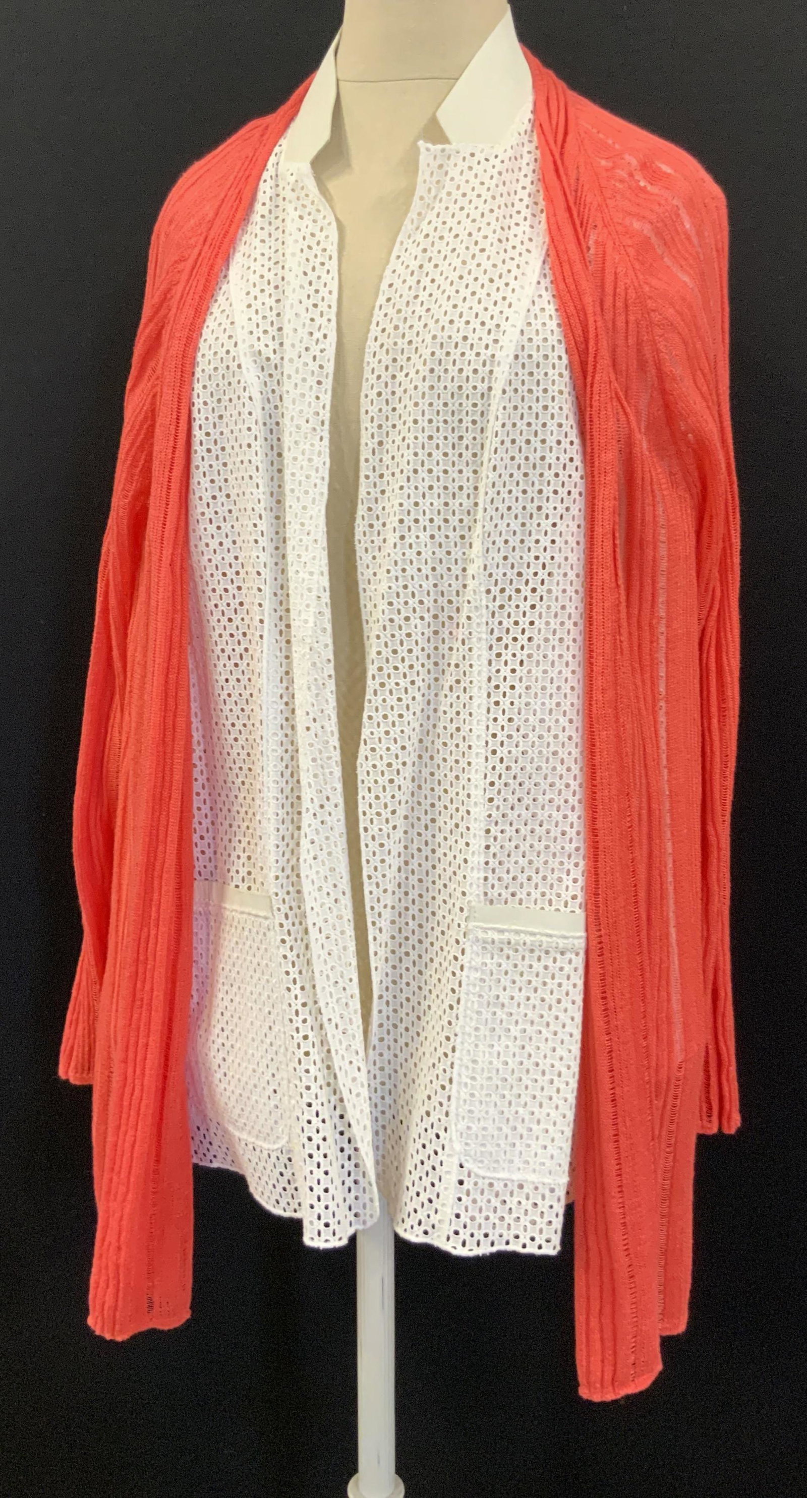 Lot 2 TAHARI Long Sleeved Ladies Cardigans (1 of 10)