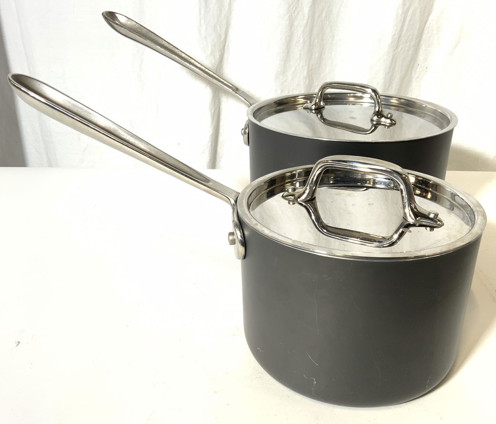 Lot 2 LTD All Clad Metal Pans W Lids (1 of 8)