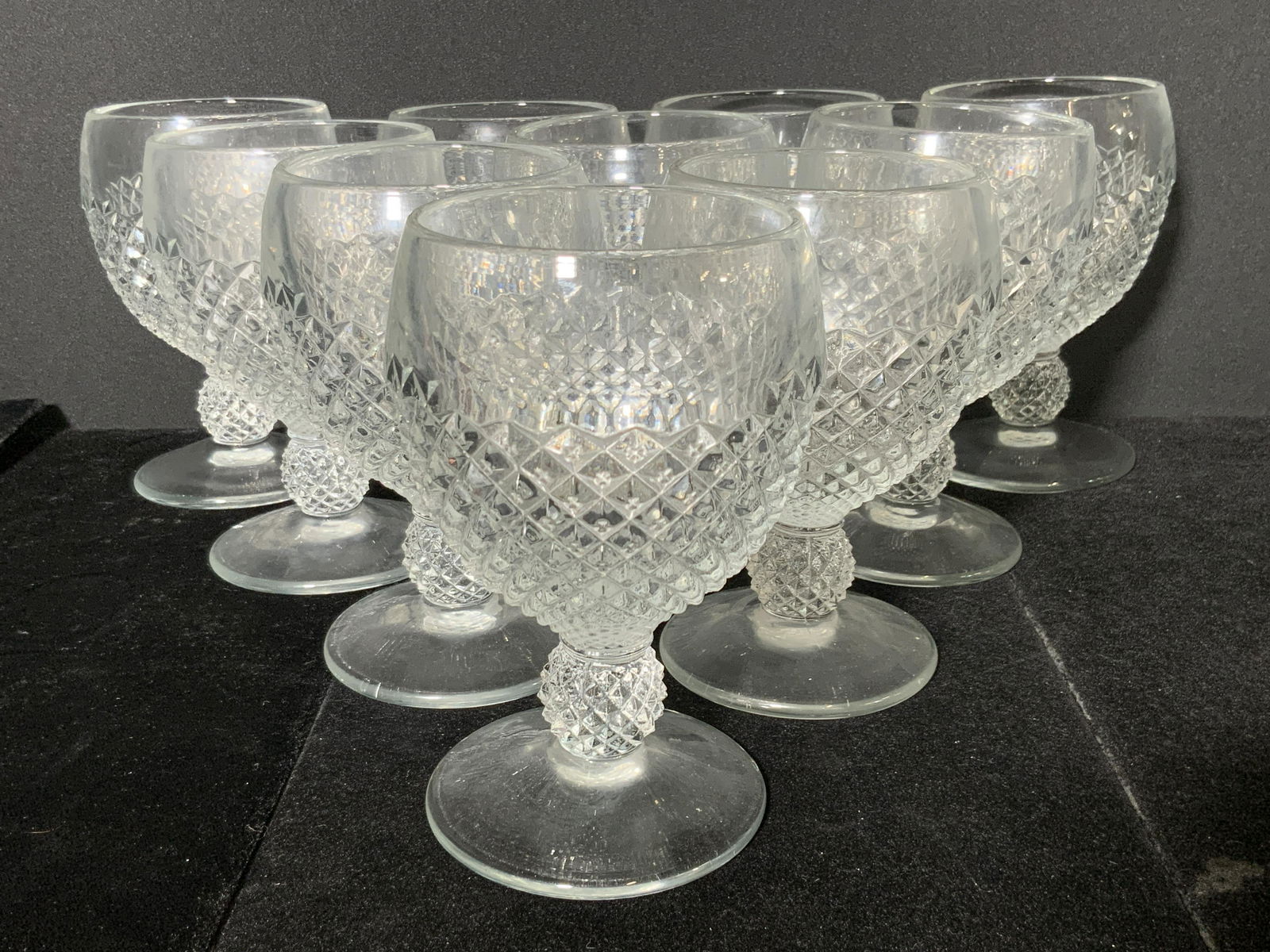 Set 10 Vintage Cut Glass Goblets (1 of 8)