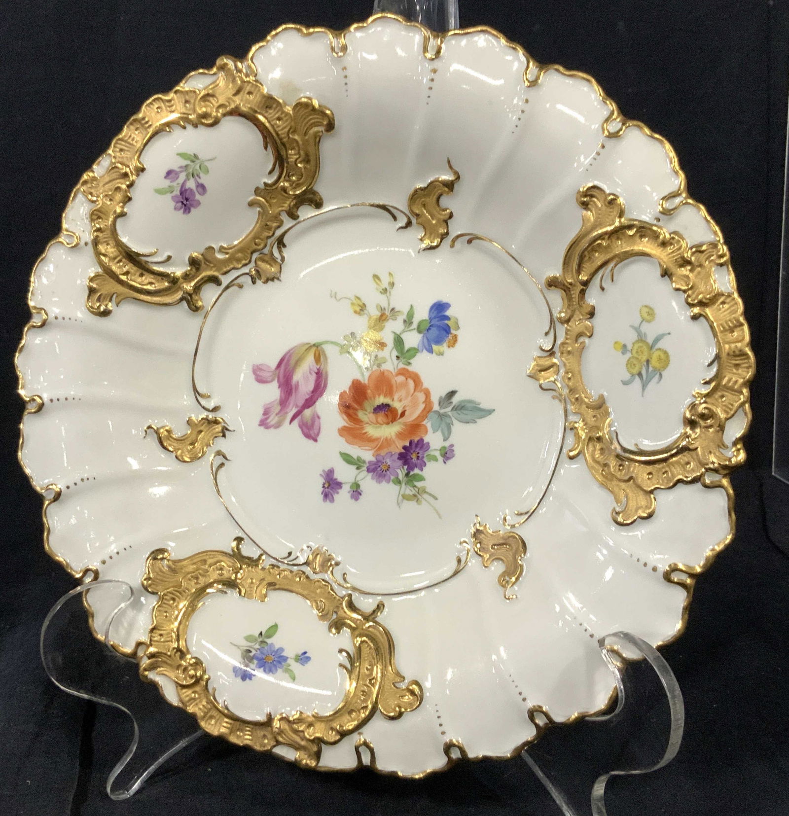 Collectible MEISSEN Porcelain Plate, Marked (1 of 11)