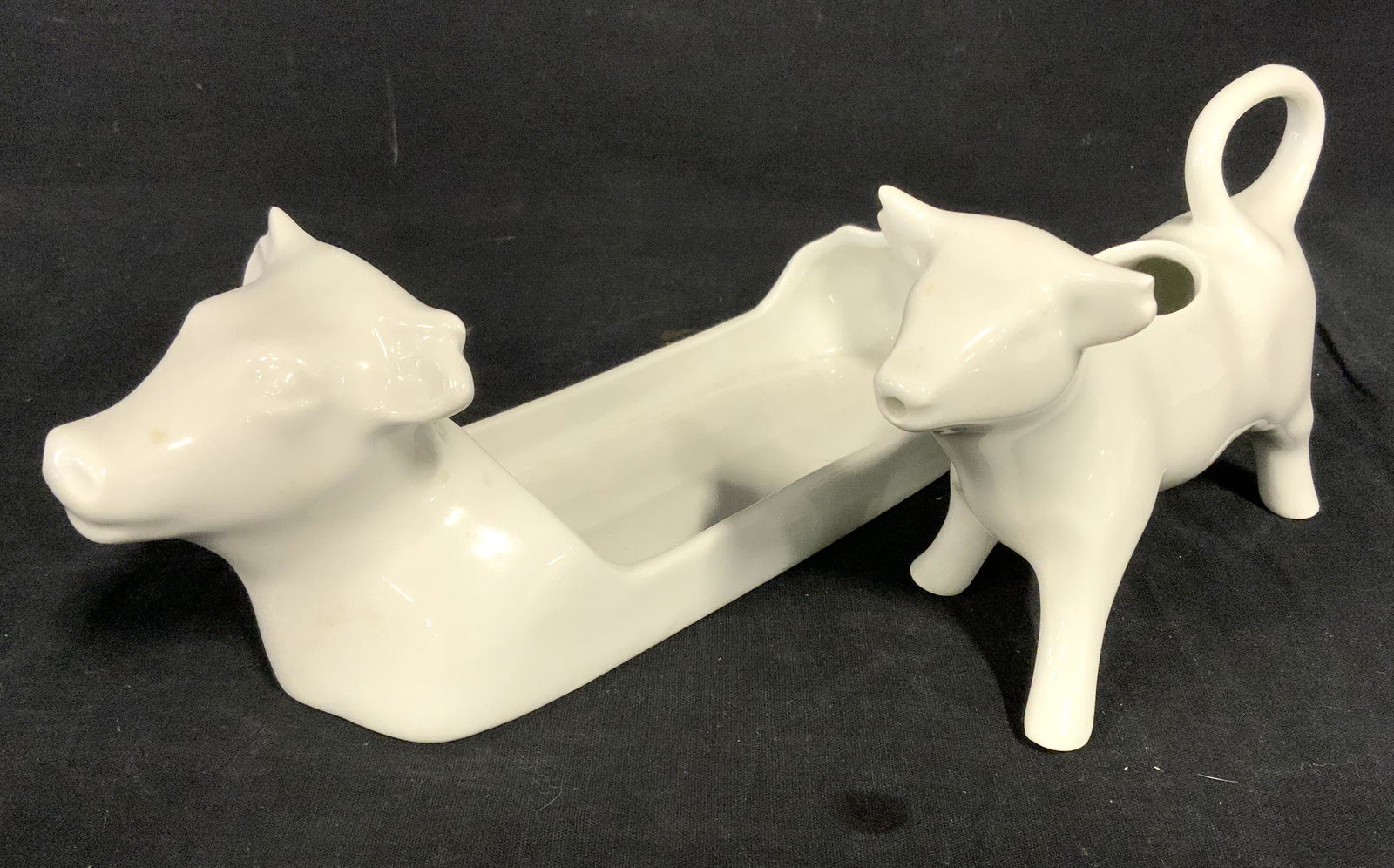 Lot 2 Ceramic Cow Kitchen Accessories (1 of 7)