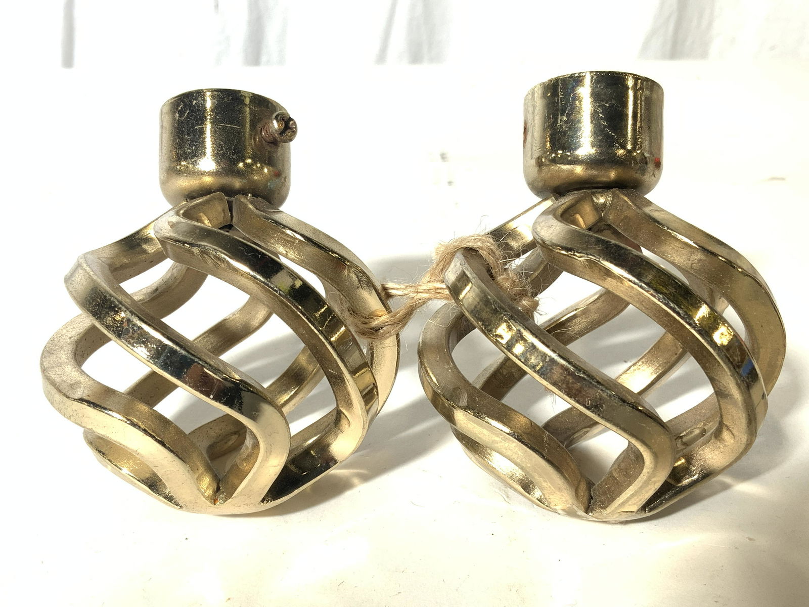 Set 4 Metal Curtain Rod Ends Finials (1 of 7)