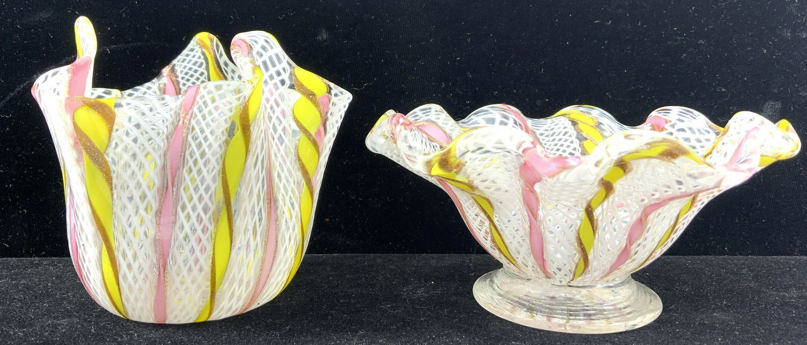 Lot 2 Hand Blown Italian Art Glass Vessels (1 of 8)