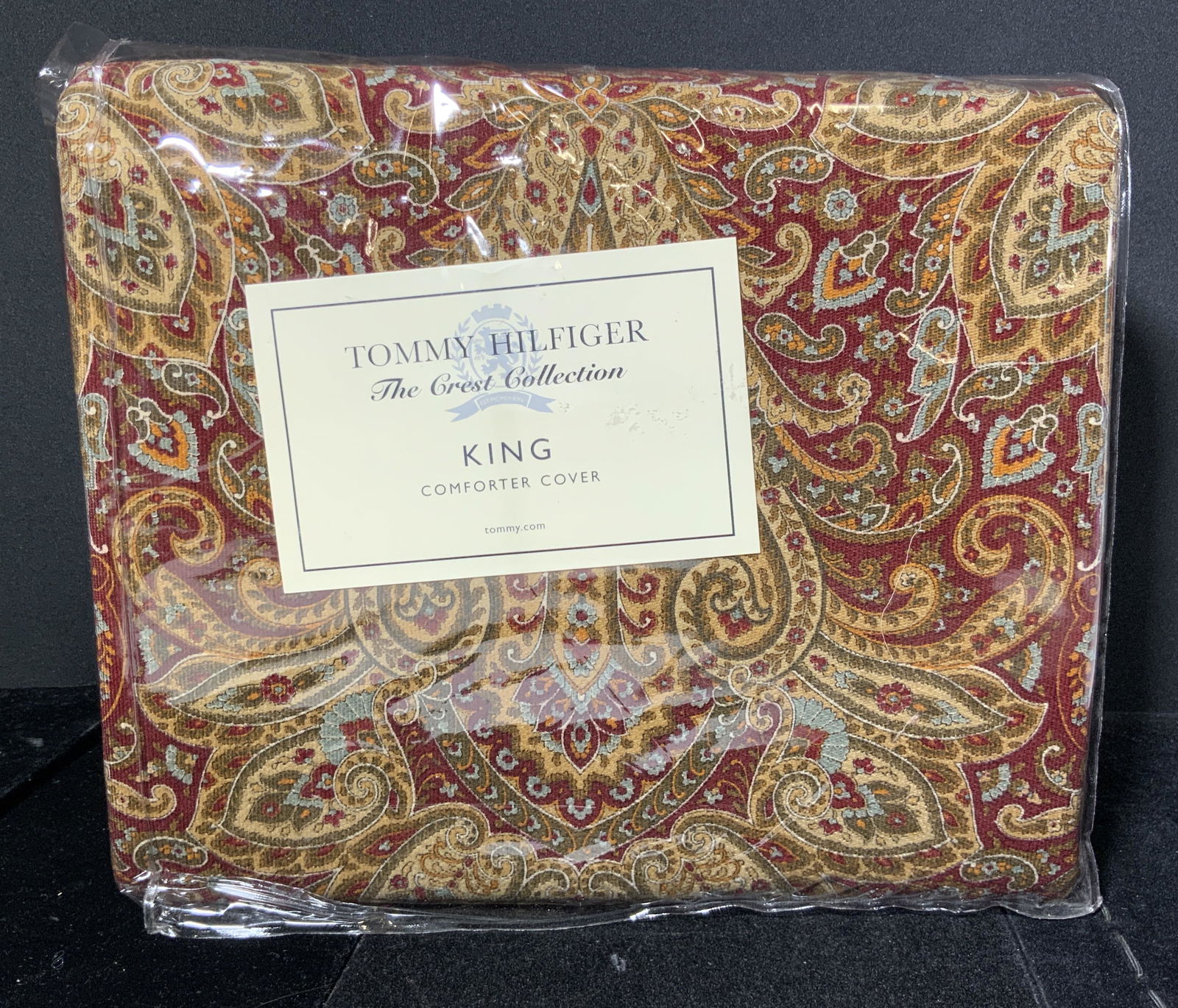 TOMMY HILFIGER King Comforter Cover, NWT (1 of 9)
