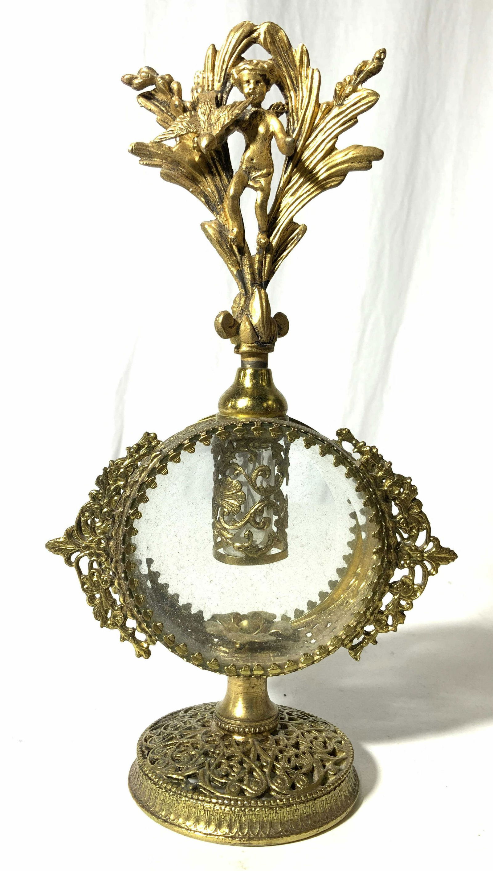 Vintage Ornate Victorian Perfume Bottle (1 of 8)
