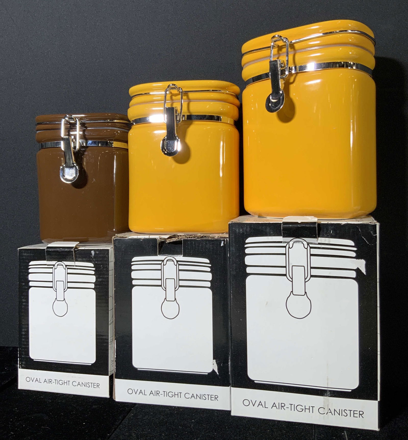 Lot 3 HUESNBREWS Oval Air Tight Canisters, Org Box (1 of 8)