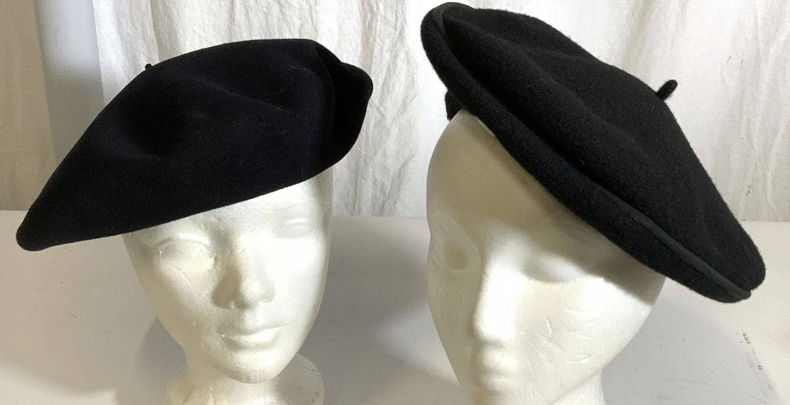 Grp 2 Designer Black Wool Berets, France (1 of 5)