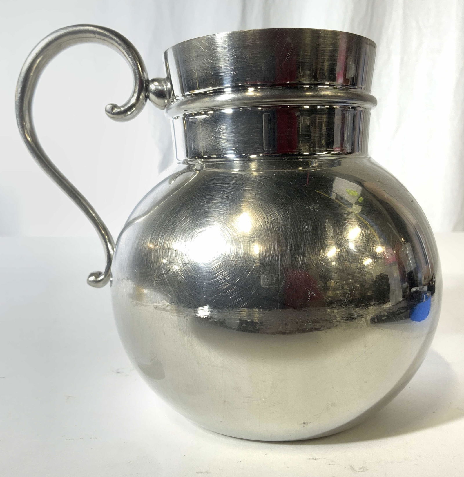 Vintage ETAIN PEWTER Pitcher Vessel (1 of 8)